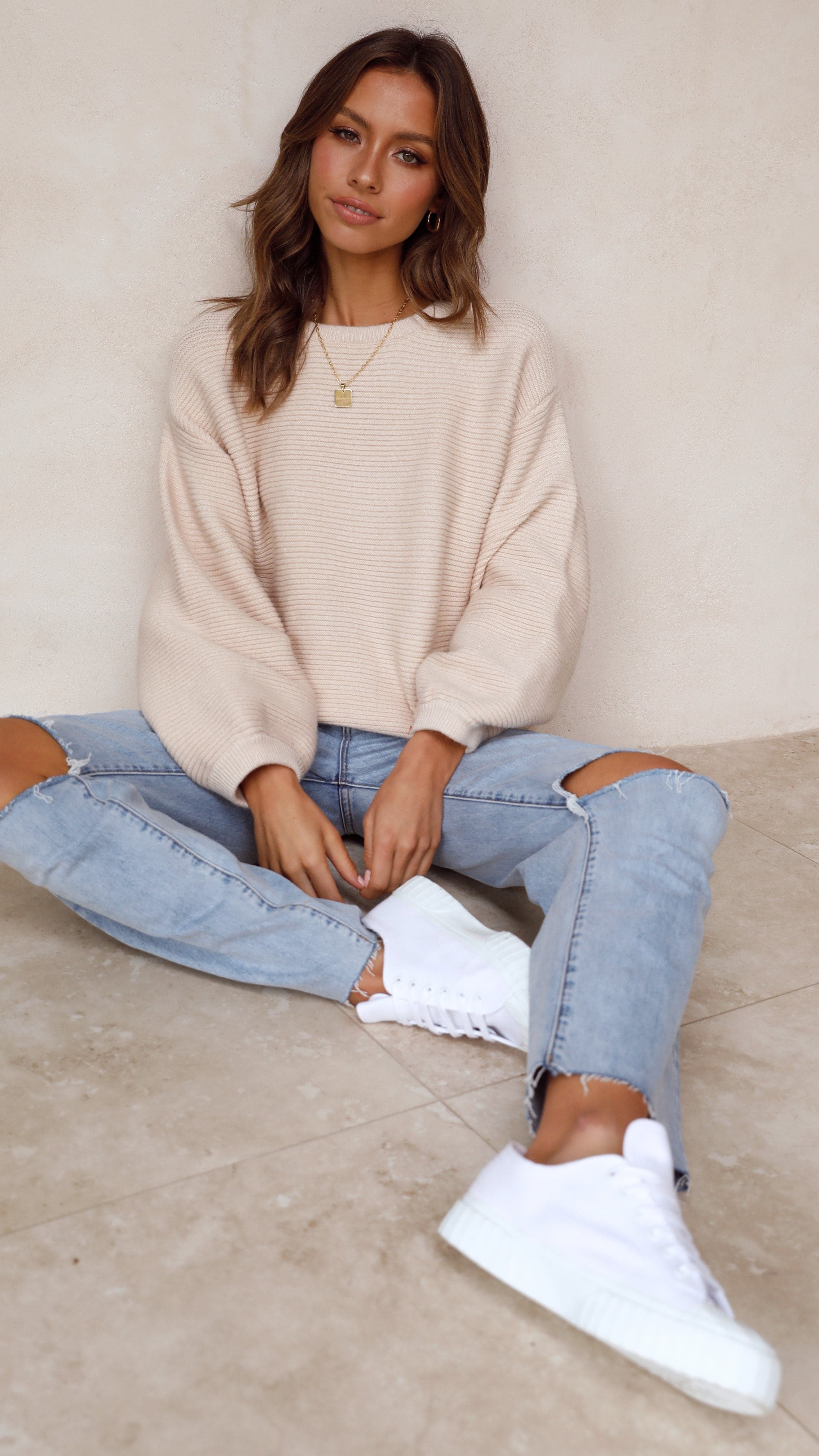Carmel Knit Sweater Beige - Soft & Cozy Women's Pullover for Fall & Winter - Perfect for Casual Outfits, Office Wear & Holiday Gatherings