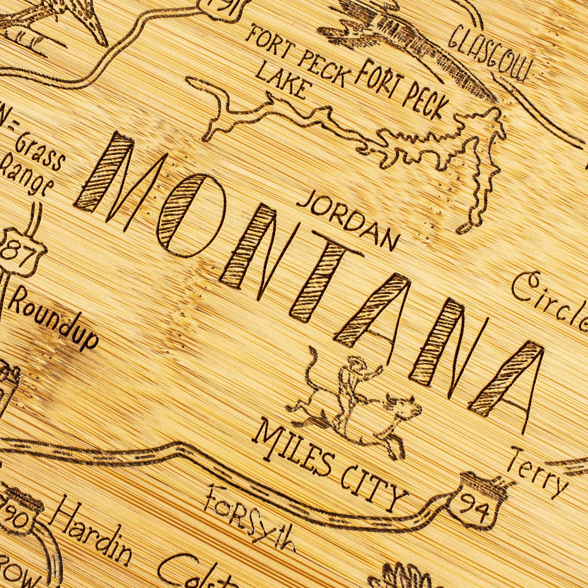 Premium Montana-Themed Wooden Cutting Board - 16 x 9.5 Inches - Perfect for Kitchen Prep, Charcuterie Boards & Home Decor
