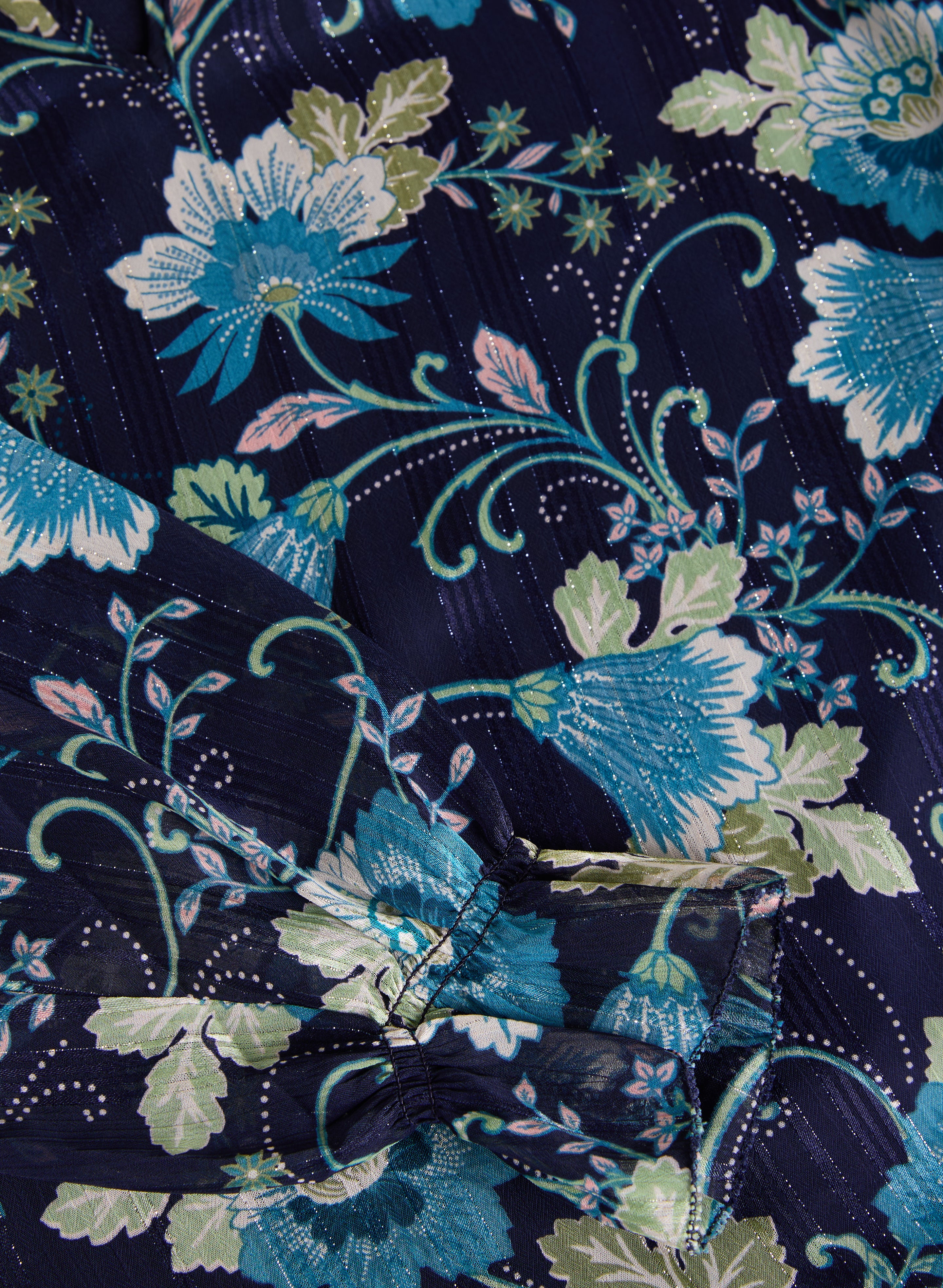 Floral Print Blouse for Women - Elegant Flowy Summer Tops with V-Neck & Short Sleeves - Perfect for Office, Date Night & Casual Outings