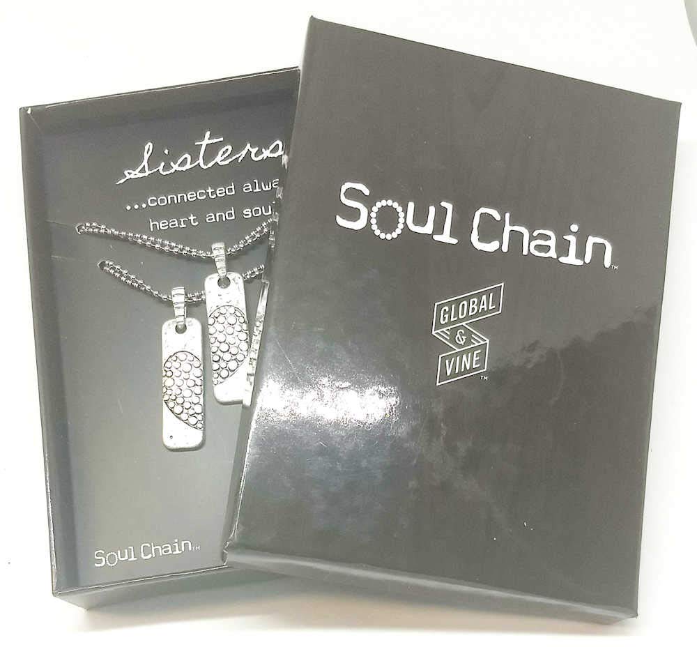 Enesco Soul Chain Sisters Necklace Set - Matching Best Friend Jewelry for Women, Sterling Silver Heart Pendant Necklaces - Perfect for Birthdays, Anniversaries & Sister Gifts