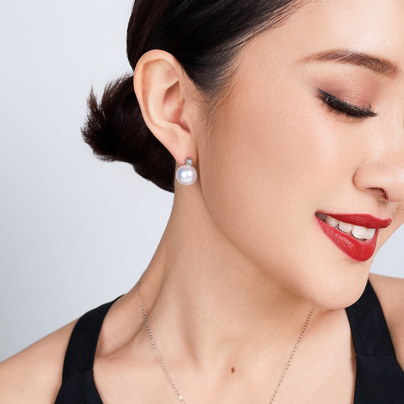 18K Solid Gold Australian White Pearl Earrings - Classic Stud Earrings for Women, Elegant Jewelry Gift for Wedding, Anniversary & Special Occasions