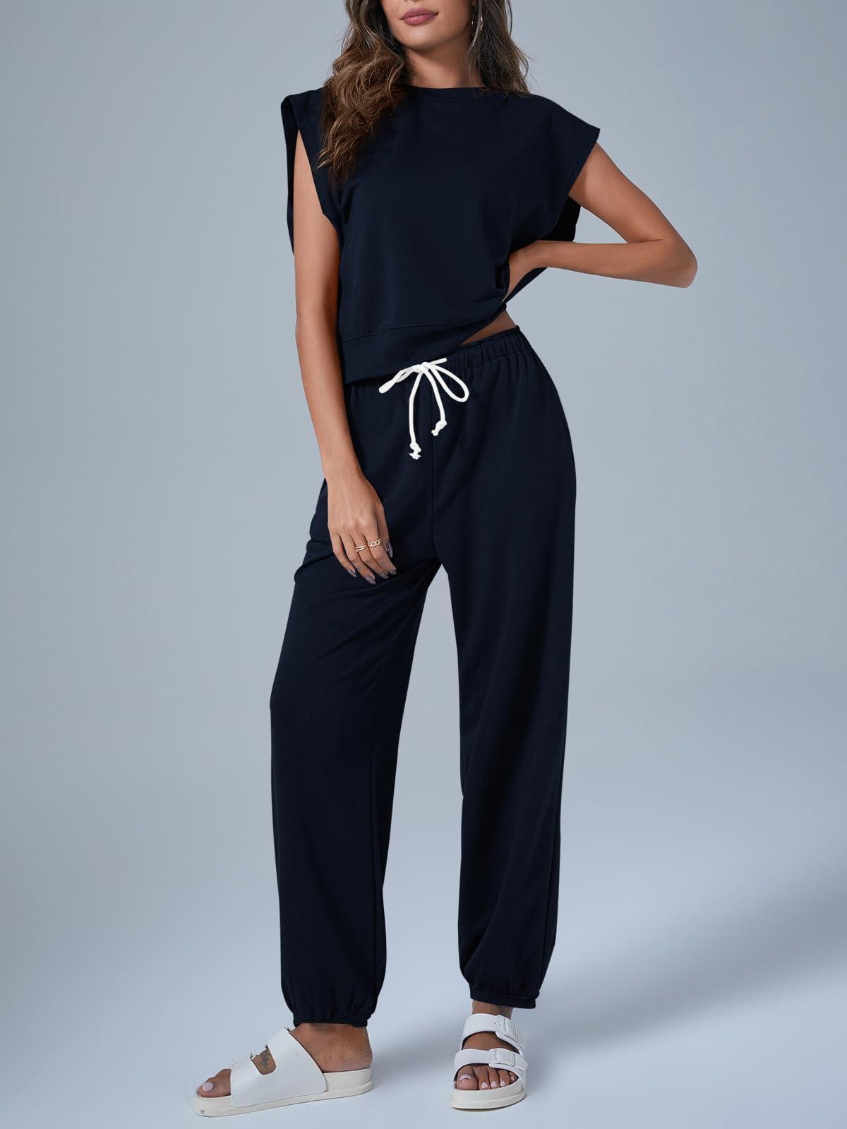 Tankaneo Women's Summer 2-Piece Outfit - Casual Lounge Set with Oversized Sleeveless Top & Sweatpants with Pockets | Perfect for Home Relaxation, Yoga, and Sleepwear