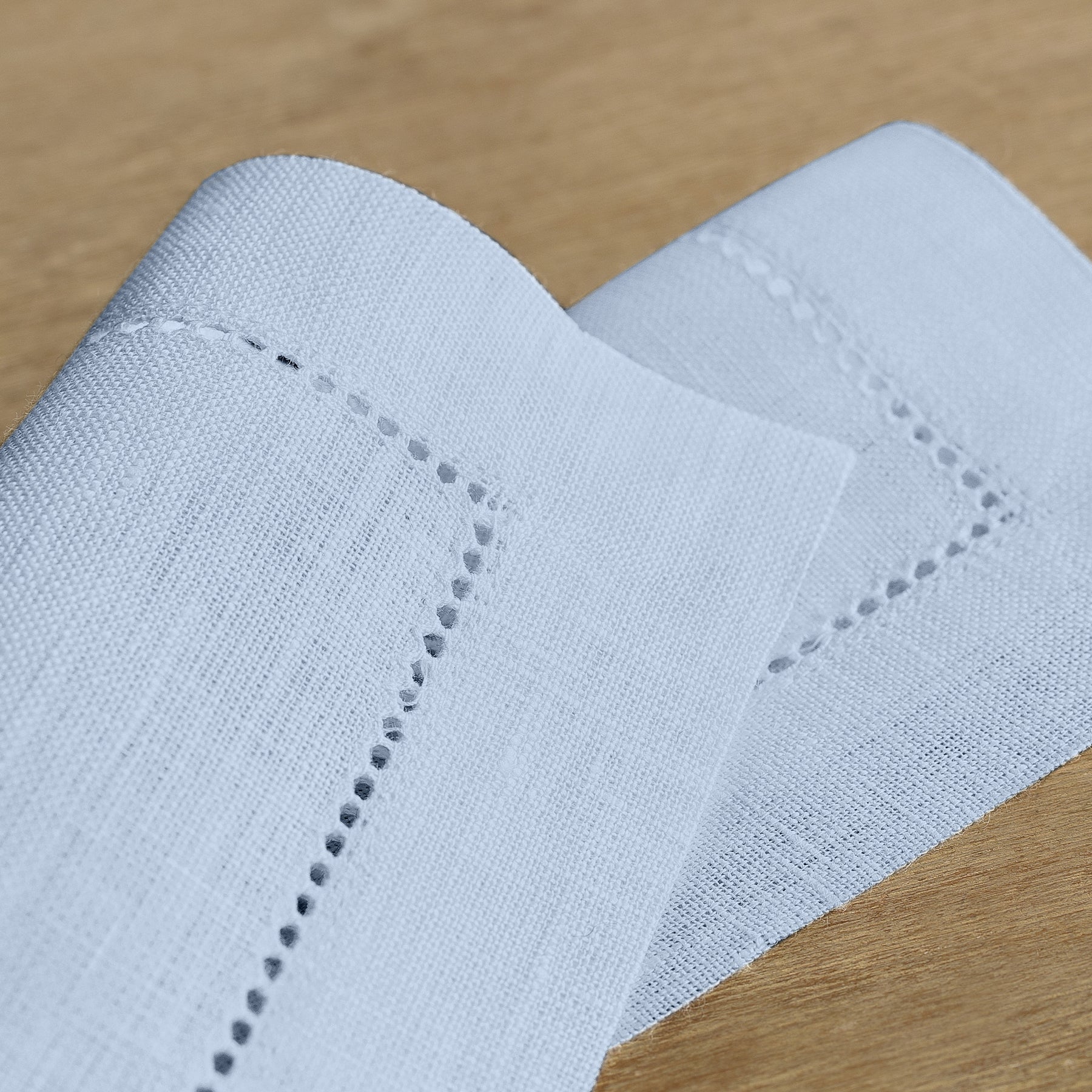 Premium Classic Hemstitch Cocktail Napkins - Set of 12 White Linen Drink Napkins for Parties, Weddings & Elegant Dining - Absorbent & Decorative Tableware Accessories