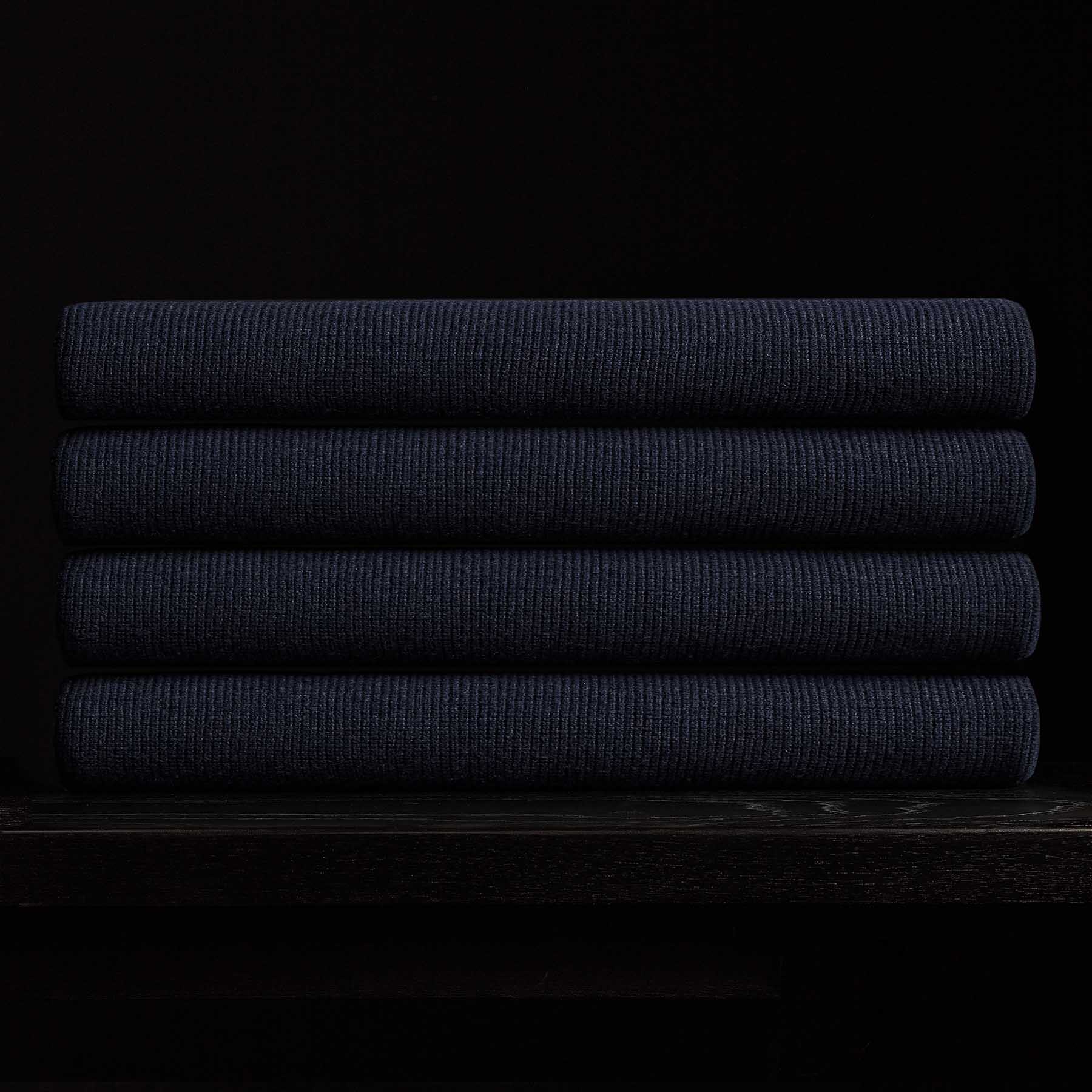 Luxury Cashmere Waffle Weave Blanket - Super Soft & Warm Navy Blue Throw for Bed, Sofa & Travel - Perfect for Cozy Nights, Lounge & Gifts
