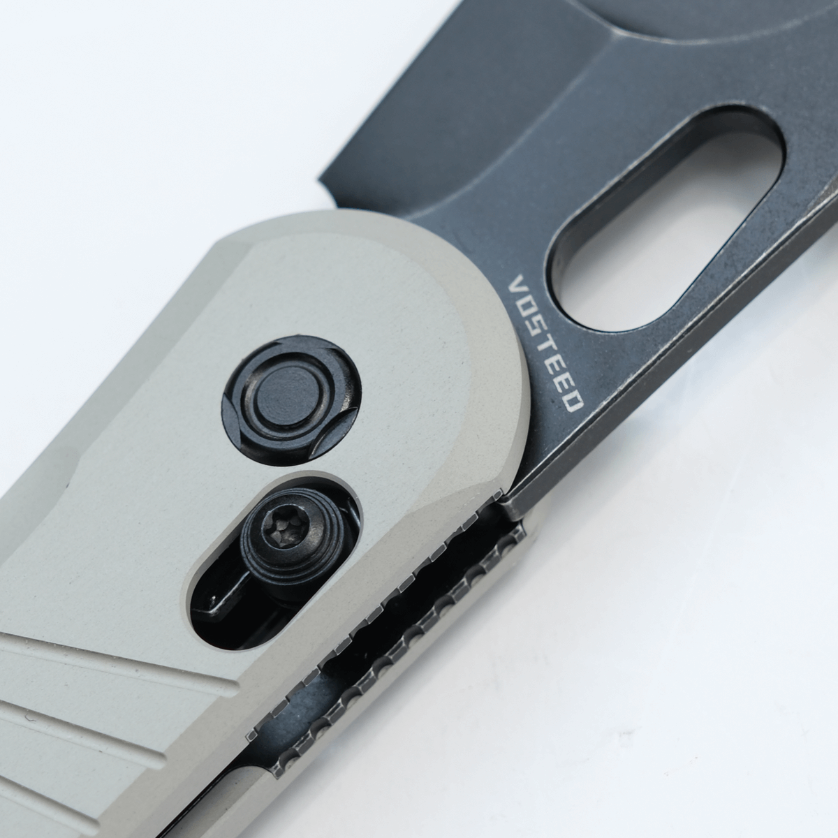 Morel Crossbar Lock Knife - 2.99