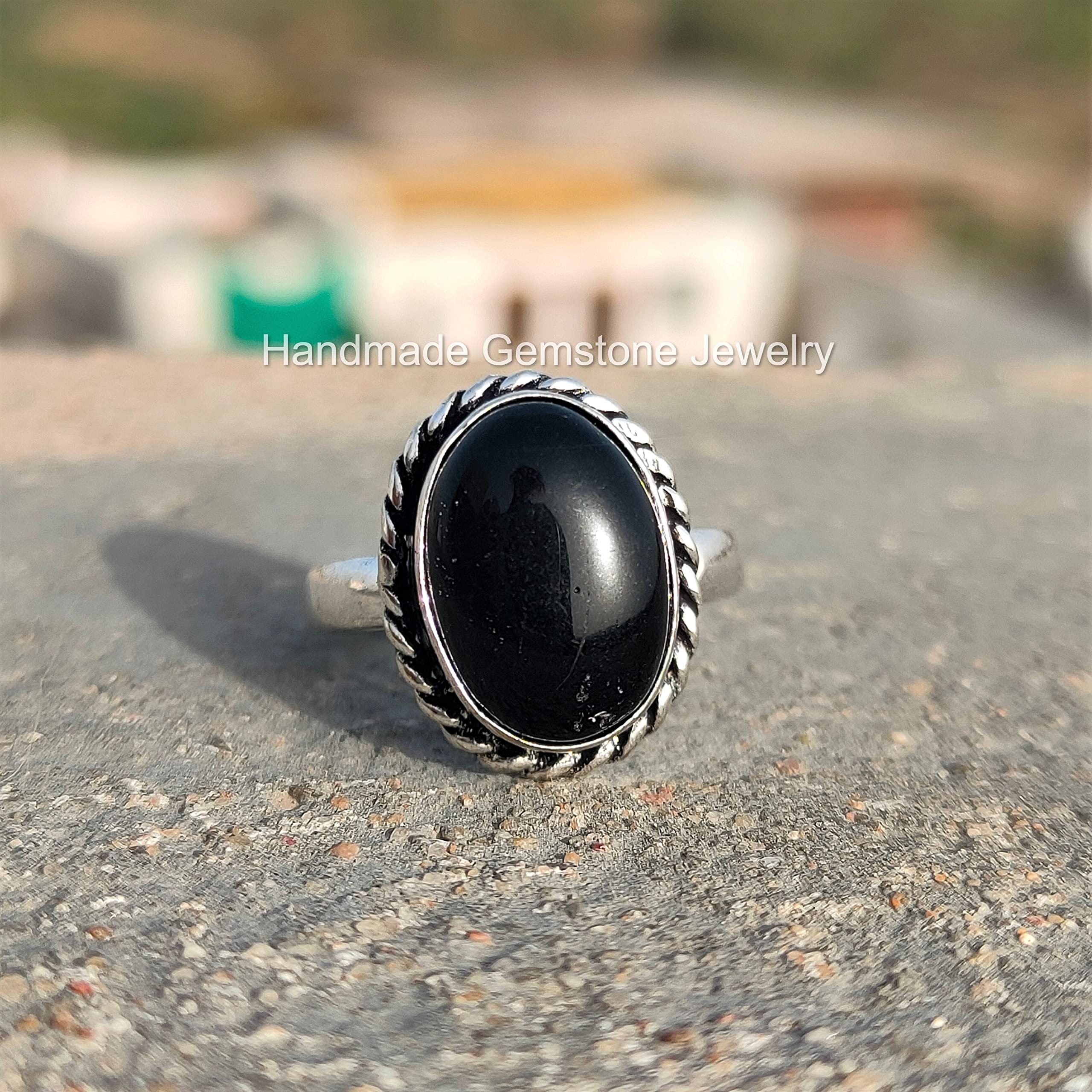 Natural Black Onyx Ring for Women - Handmade Boho Statement Jewelry with Oval Healing Crystal Stone | Dainty Everyday Gift for Her, Perfect for Spiritual Healing, Meditation & Boho Fashion Accessories