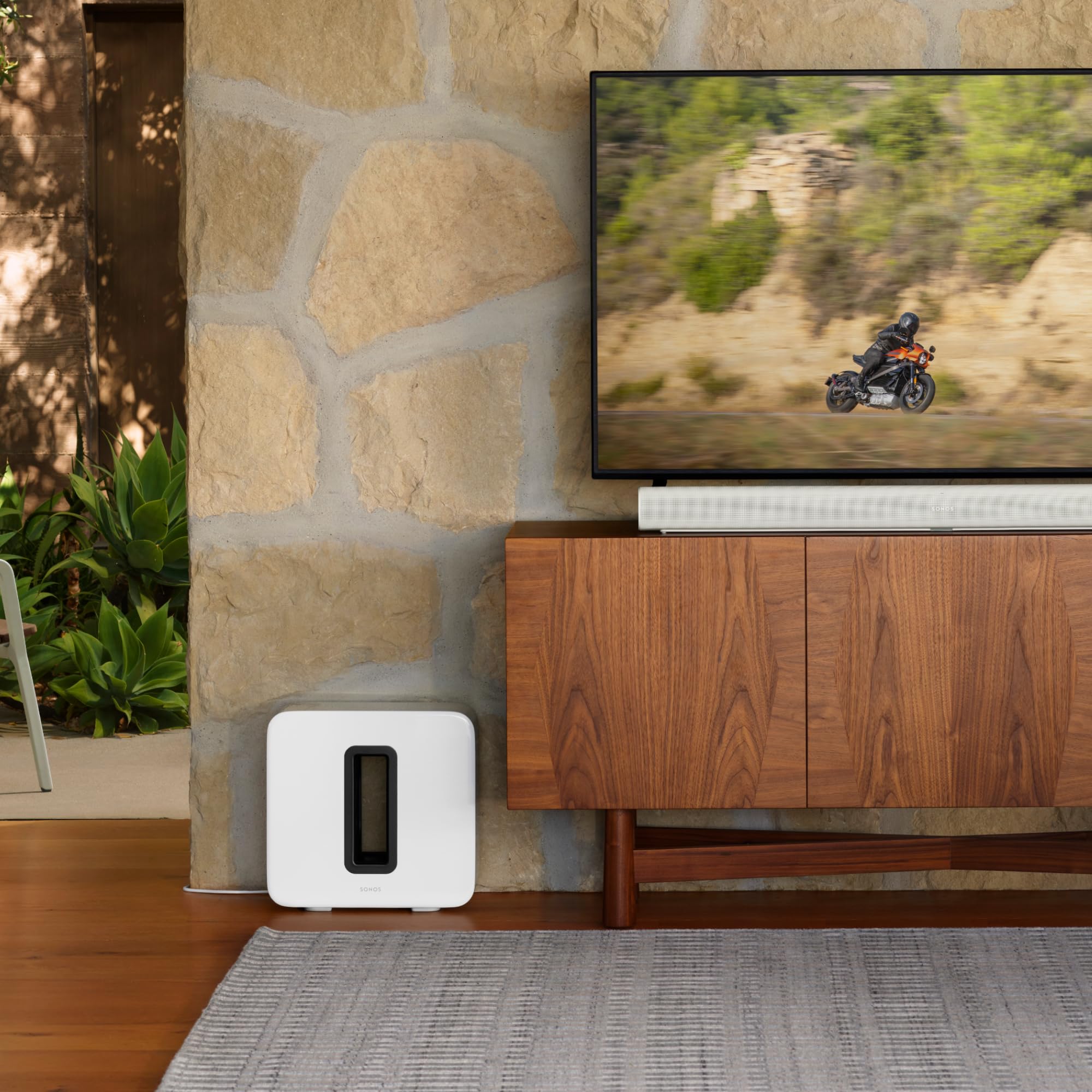 Sonos Sub (Gen 3) Wireless Subwoofer - Powerful Deep Bass Sound System for Home Theater, Music & Movies - White - Perfect for Living Rooms, Home Theaters & Entertainment Spaces