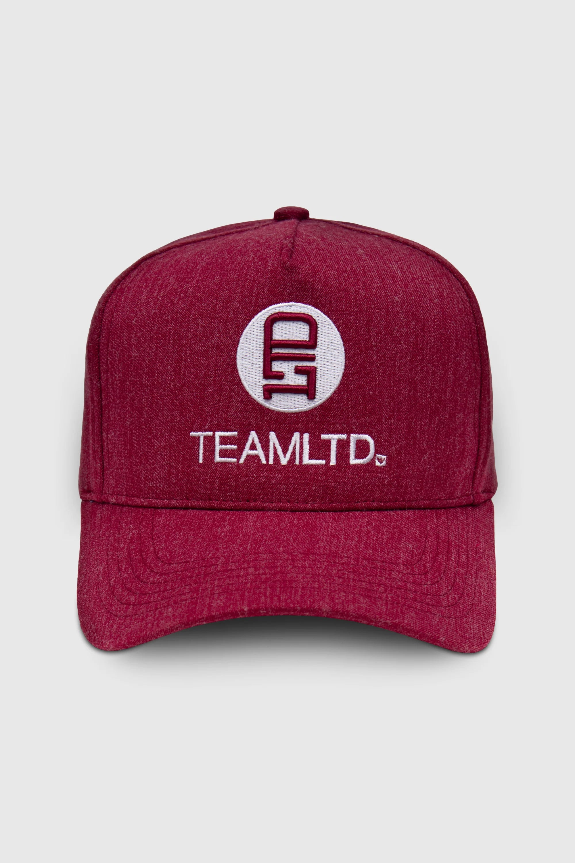 Curved Logo Snapback Hat - Adjustable Baseball Cap for Men & Women - Stylish & Comfortable - Perfect for Sports, Outdoor Activities & Casual Wear
