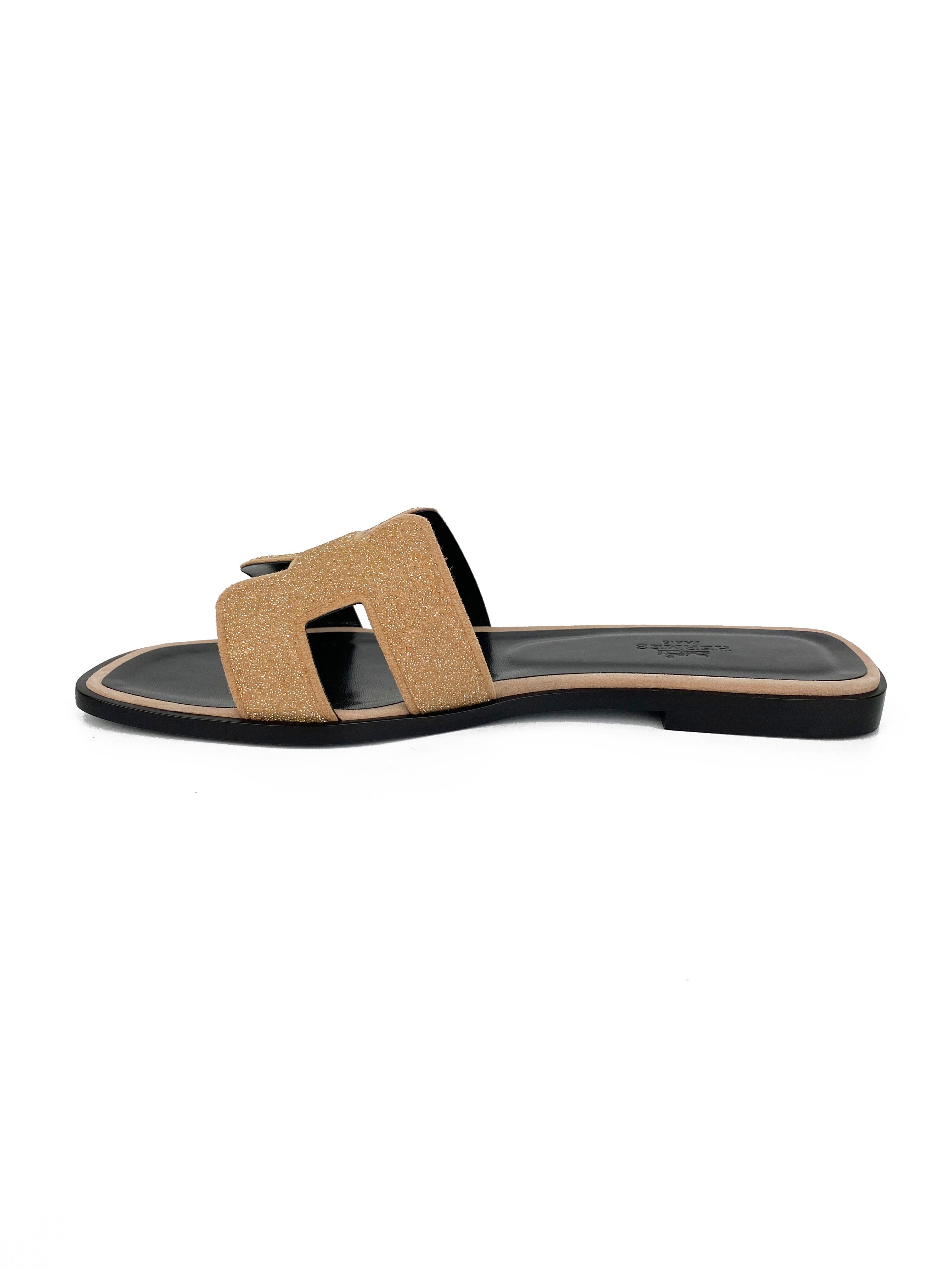 Hermes Crystal Pale Pink Oran Sandals Size 37.5 | Luxury Women's Summer Sandals with Crystal Embellishments - Perfect for Beach Vacations, Weddings & Casual Outings