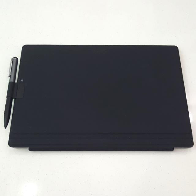 Microsoft Surface Book 2 - 13.5