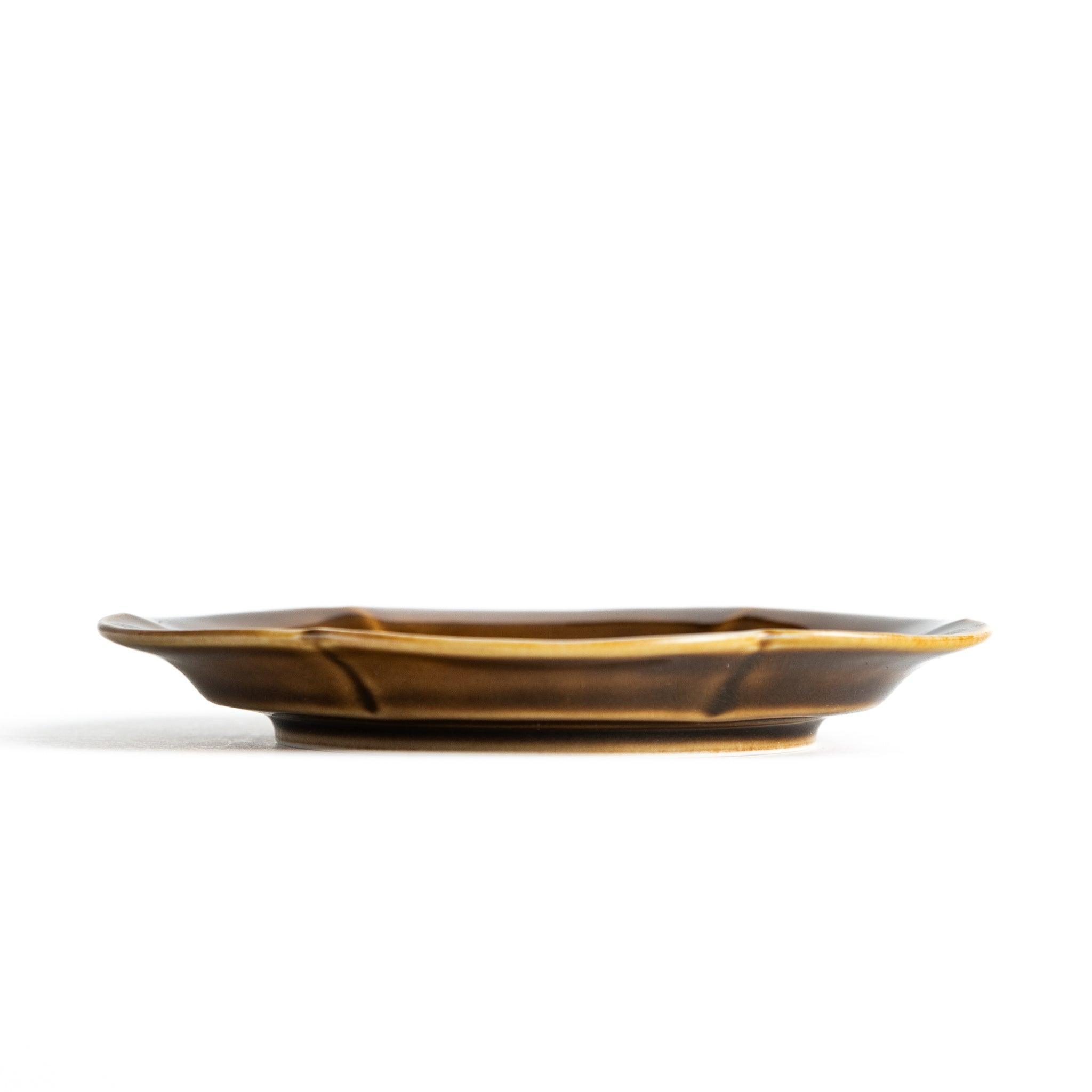 Rinka Flower Sauce Dish - Elegant Ceramic Dipping Bowl for Sushi, Soy Sauce, and Condiments - Perfect for Asian Cuisine, Restaurants, and Home Dining