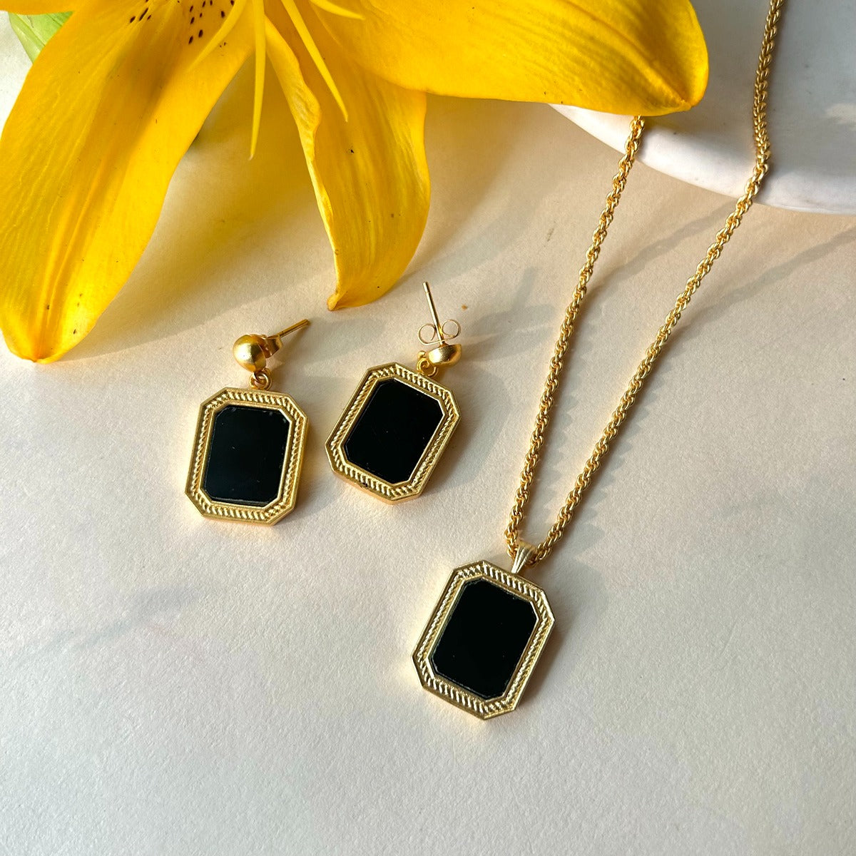 True Essence Black Onyx Pendant Necklace & Stud Earrings Set – Elegant Jewelry Gift for Women, Perfect for Weddings, Parties & Everyday Wear