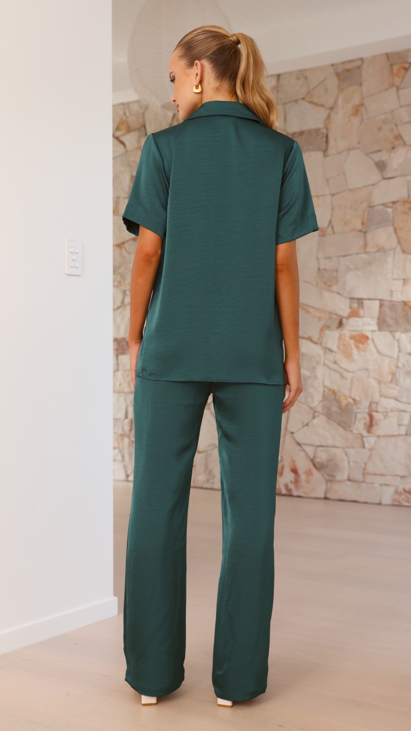 Imogen Button-Up Shirt for Women - Emerald Green Cotton Blouse for Casual & Office Wear | Stylish & Comfortable Top for Everyday Outfits