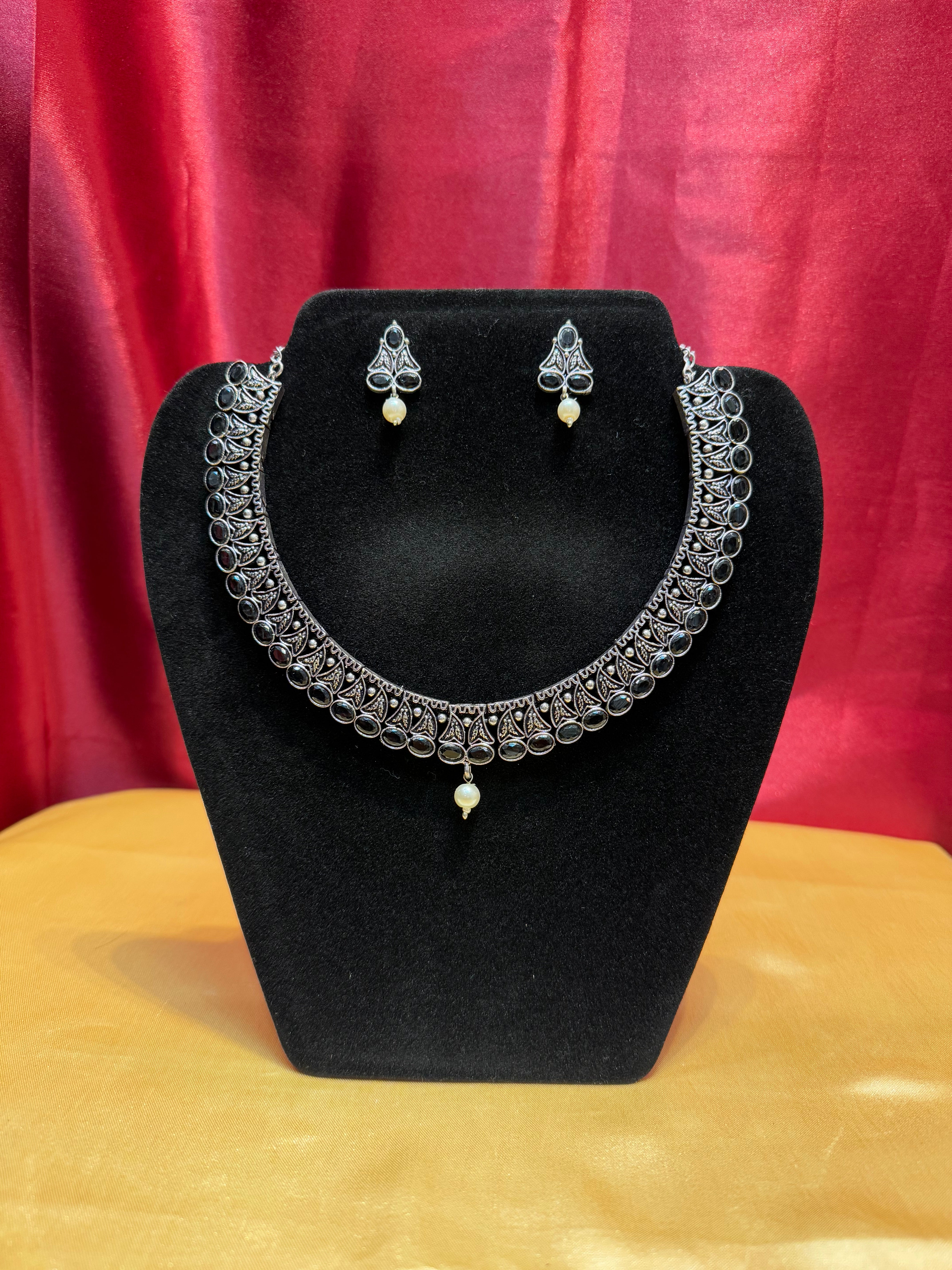 Oxidized Black Pearl Necklace and Earrings Set - Vintage Style Jewelry for Women - Perfect for Weddings, Parties & Evening Events
