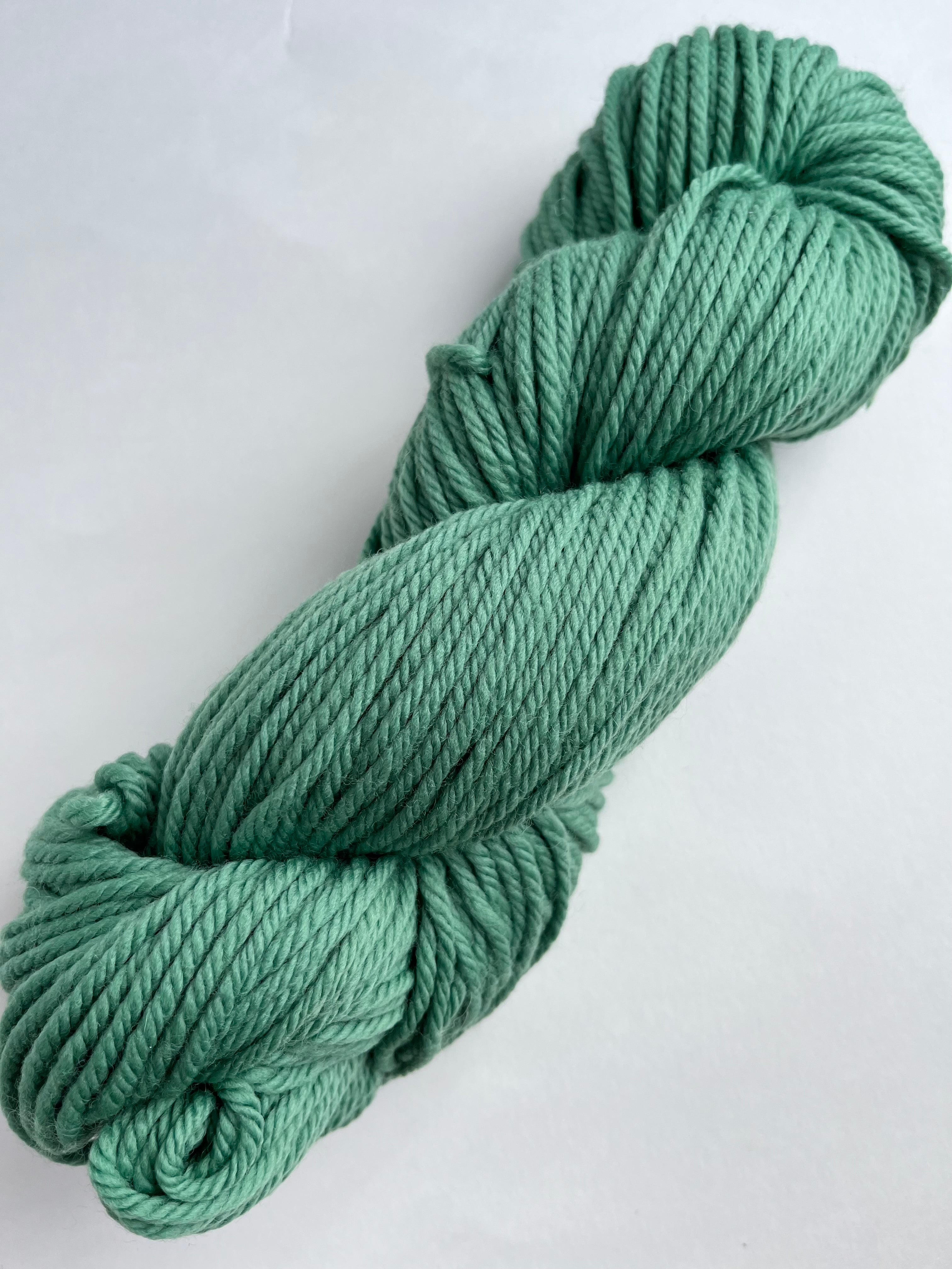 Premium Falkland Chunky Yarn - Soft Wool Knitting & Crochet Yarn for Cozy Scarves, Hats & Blankets - Queensland Collection