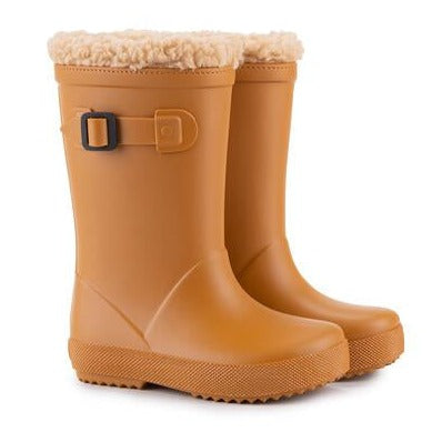 **Igor Boys & Girls Waterproof Lined Rain Boots - Caramel Color, Comfortable & Durable for Kids Outdoor Play, Puddle Jumping, and Rainy Day Adventures**