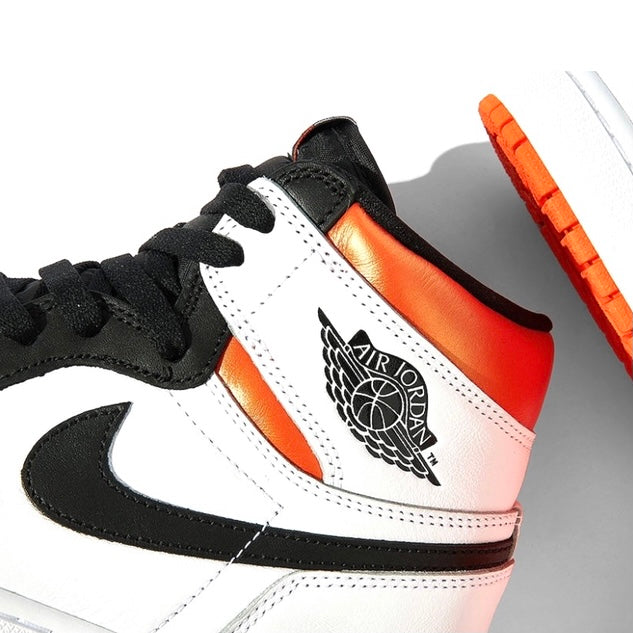 Air Jordan 1 High Retro GS Sneakers - Electro Orange, White & Black Colorway - Basketball Shoes for Women & Girls - Perfect for Streetwear & Casual Outfits