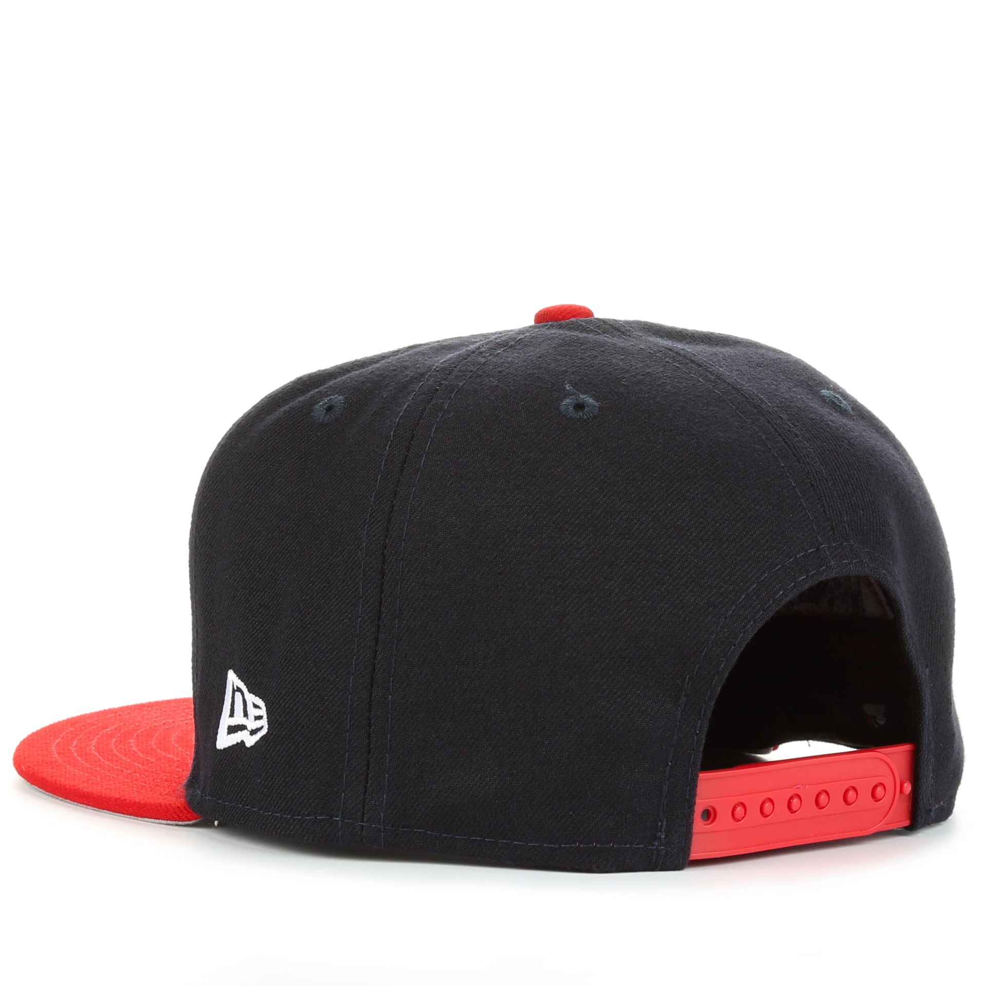 New Era 9Fifty Atlanta Braves Navy Snapback Hat - Adjustable Baseball Cap for Men & Women - Perfect for Baseball Games, Streetwear Fashion & Casual Outfits