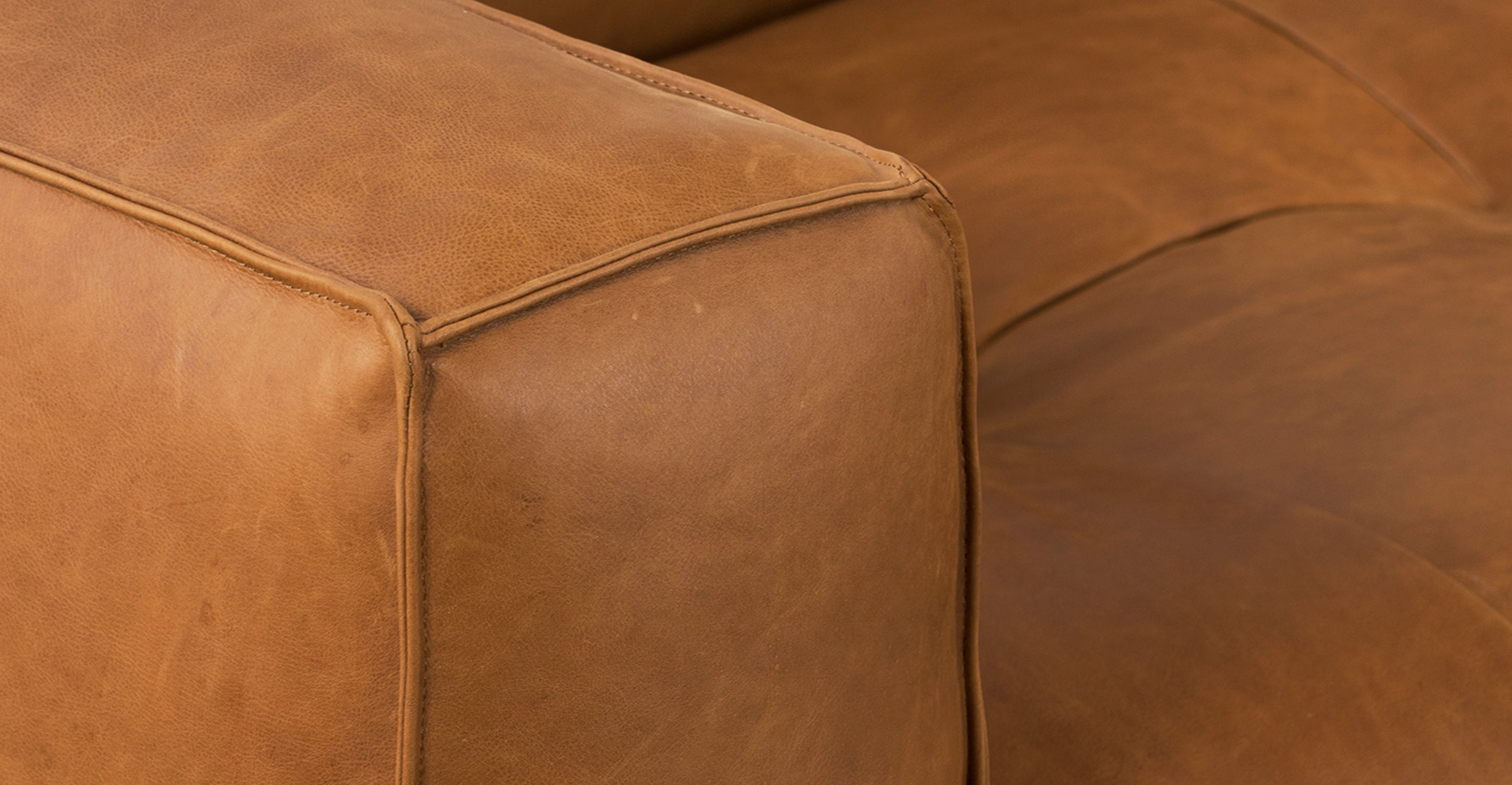 Modern Capa Sofa - Comfortable 3-Seater Couch for Living Room, Lounge & Office - Soft Fabric Upholstery with Sturdy Wooden Frame - Perfect for Relaxing, Entertaining & Small Spaces