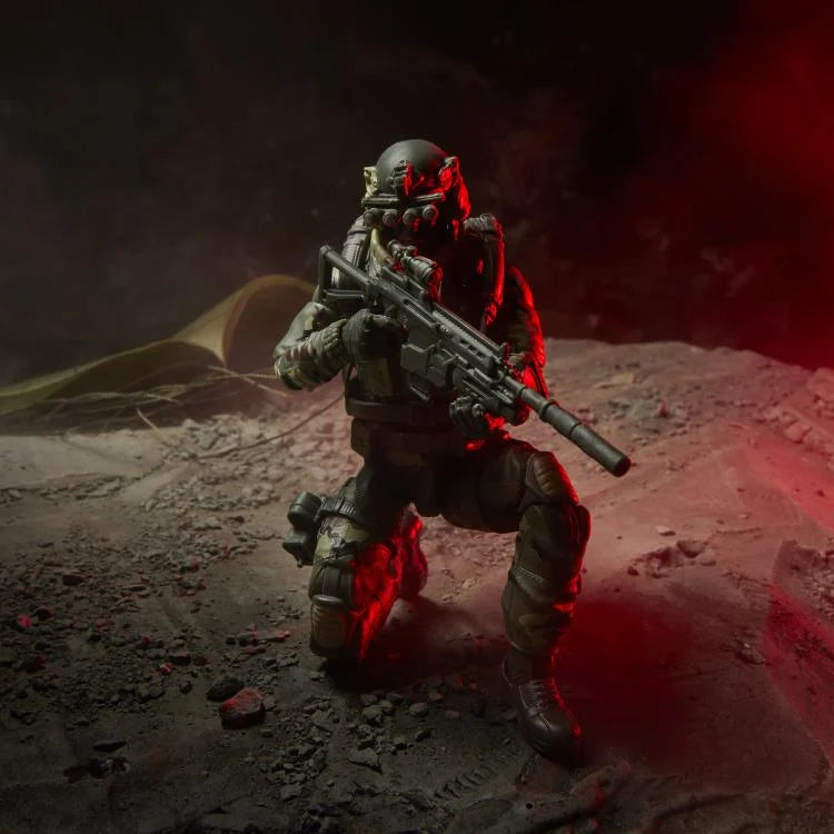 **G.I. Joe 60th Anniversary Classified Series Action Pilot Halo Jumper Deluxe Figure – Collectible Military Toy for Display & Play**    *(Use Cases: Perfect for G.I. Joe collectors, action figure enthusiasts, military toy displays, and imaginative play scenes.)*