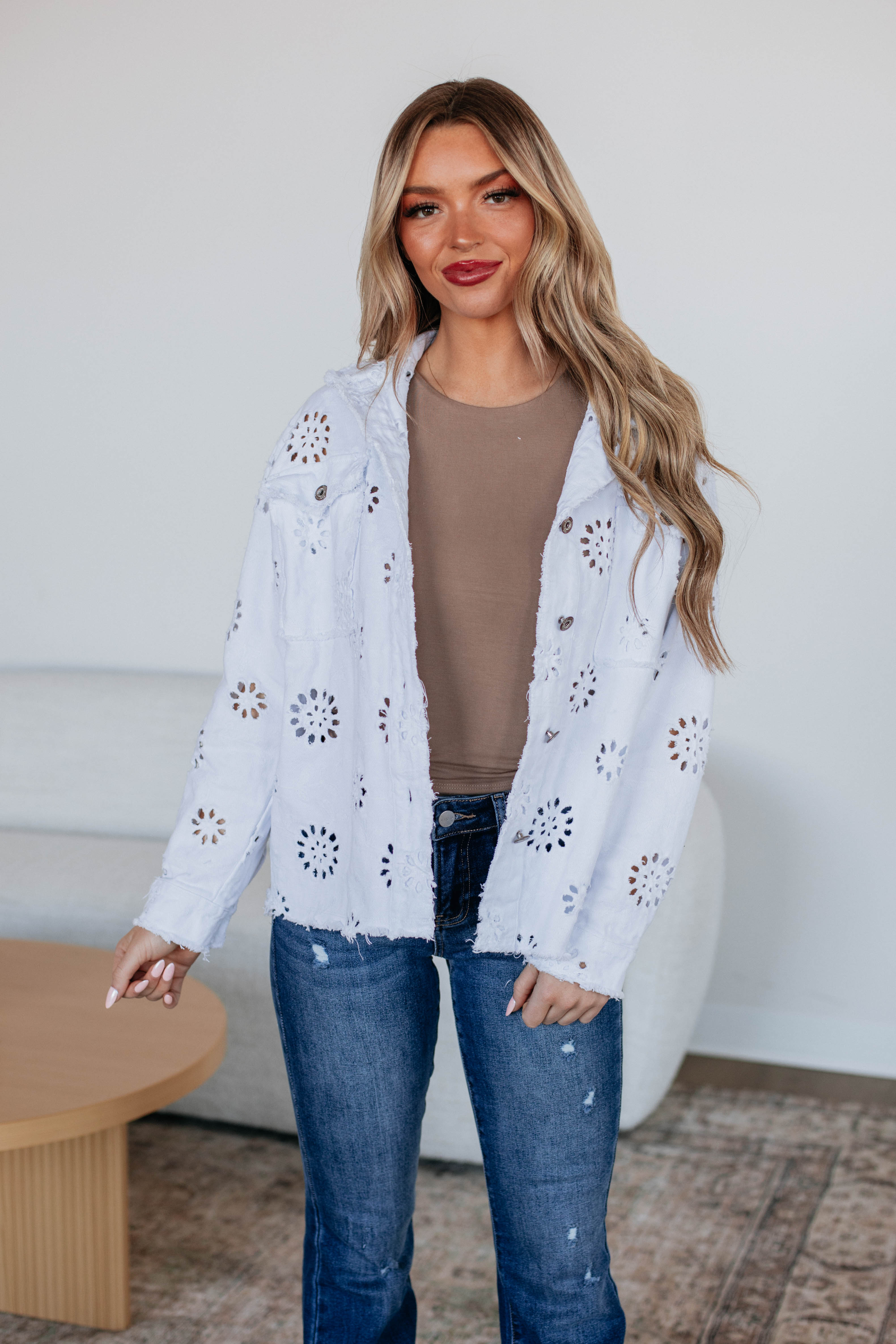 Stylish Caelyn Denim Jacket for Women - Trendy Light Wash Distressed Denim Coat with Button Front & Pockets | Perfect for Casual Outfits, Streetwear & Spring Layering