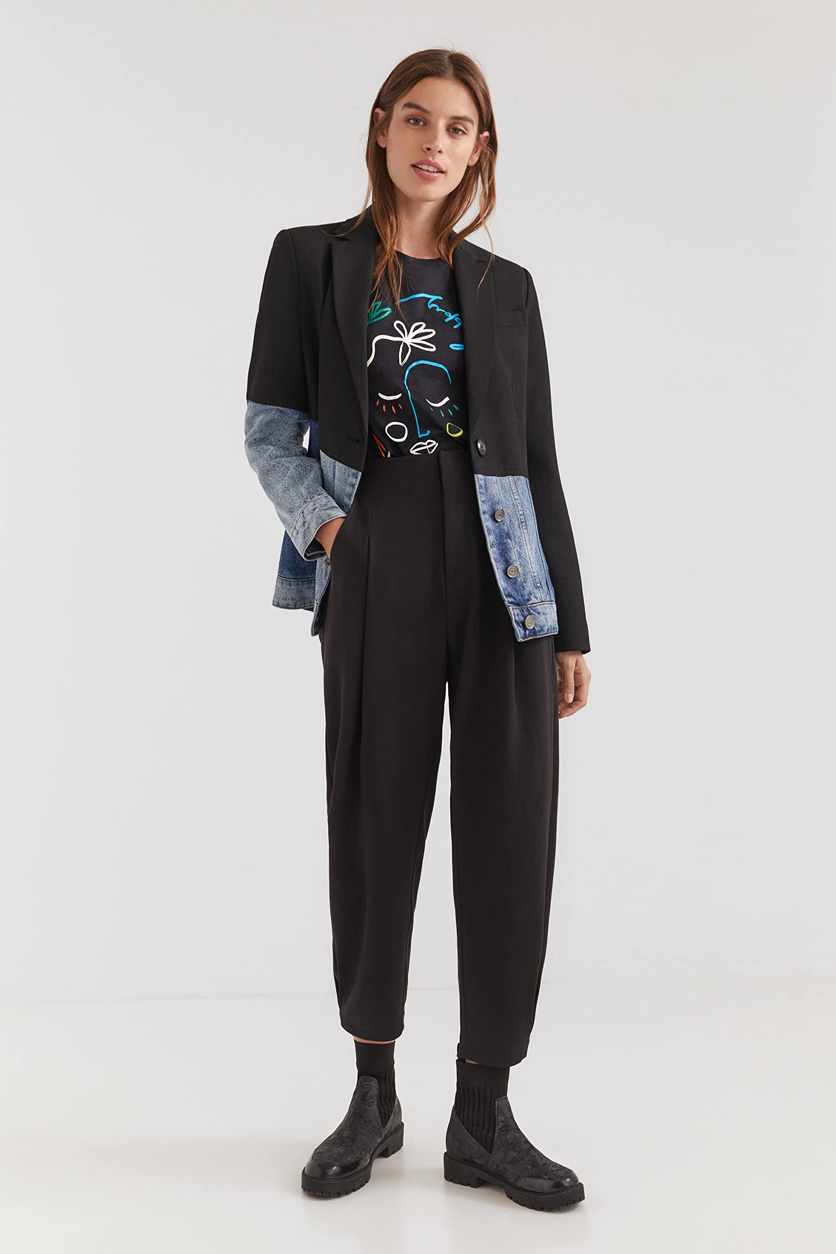 Desigual Women's Winter Coat - Fashionable Long Trench Coat with Belt, Waterproof & Warm Outerwear for Fall and Winter | Perfect for Office, Travel, and Daily Wear