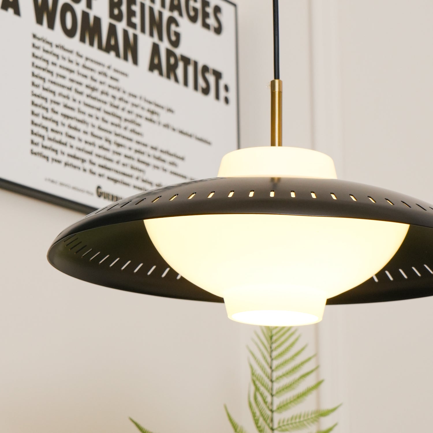Modern Alien Frisbee Pendant Light Fixture - UFO-Inspired Hanging Lamp for Living Room, Bedroom & Dining Room Decor