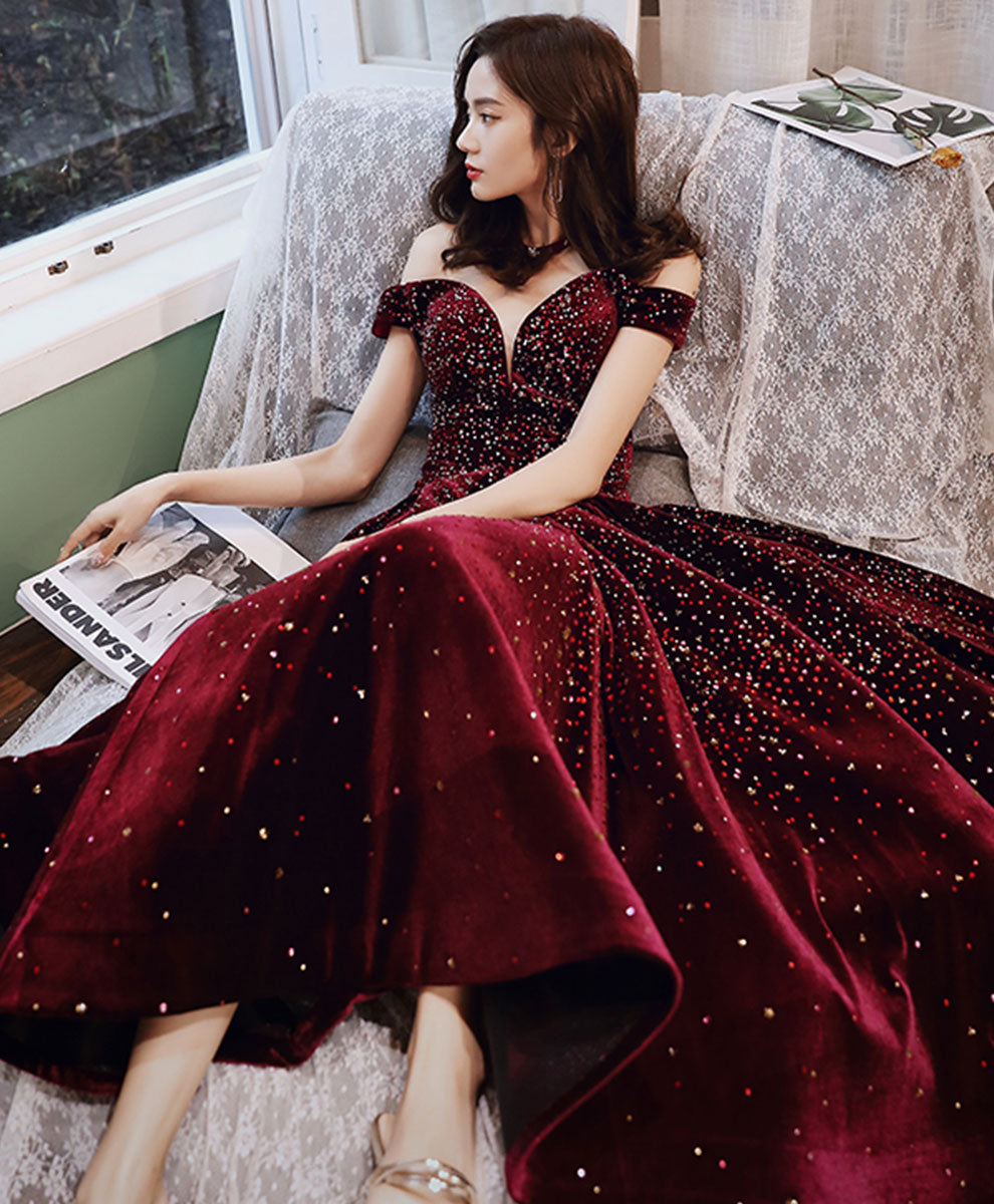 Elegant Aline Velvet Sequin Burgundy Prom Dress | Tea-Length Homecoming Gown for Women | Perfect for Formal Dances, Parties & Special Occasions