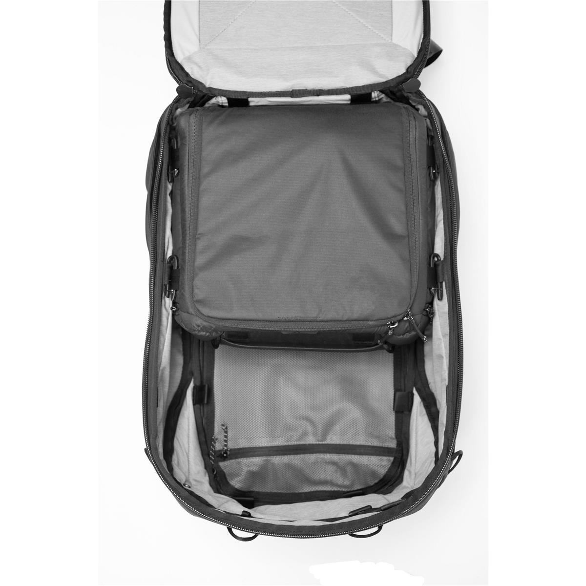 Peak Design Medium Travel Camera Cube (BCC M BK 1) - Waterproof DSLR & Mirrorless Camera Case for Airplane Carry-On, Hiking & Adventure Photography Gear Storage