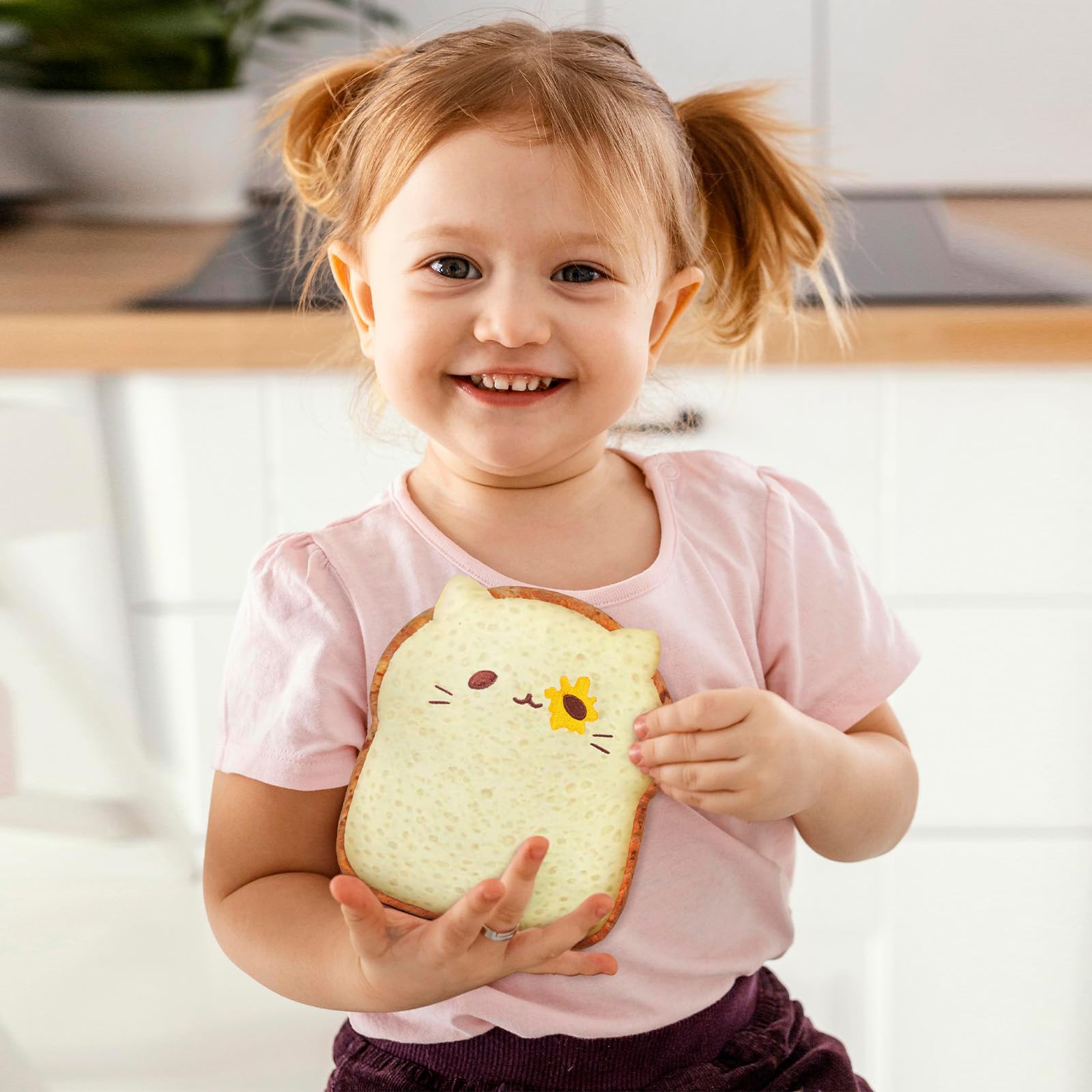 **Mewaii Sliced Bread Toast Pillow - Soft Plush Stuffed Toy for Kids & Adults (16cm) - Cute Bread Shaped Gift for Home Decor, Bedroom, Office & Photo Props**