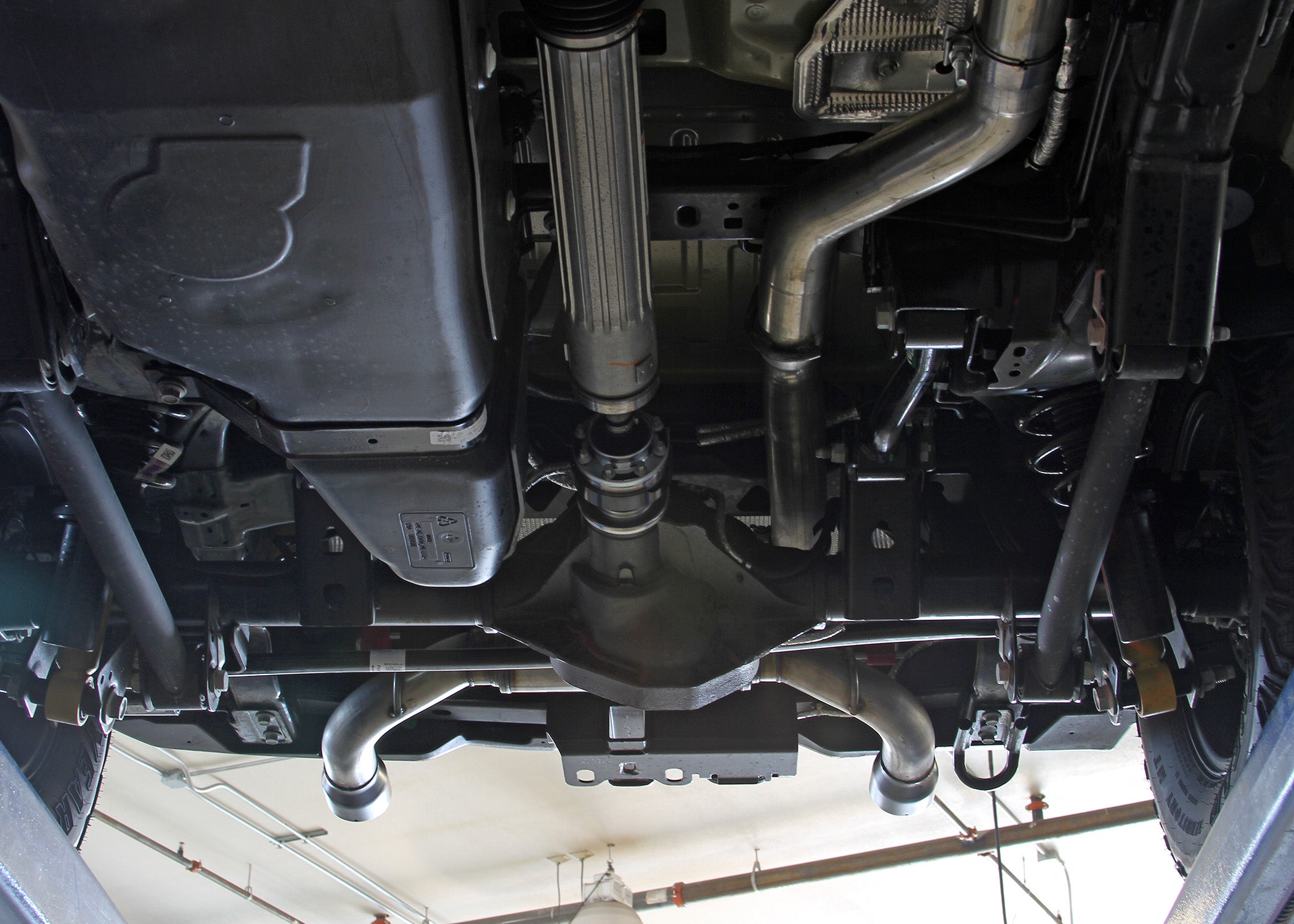 2021-2023 Ford Bronco Flowmaster FlowFX Cat-Back Dual Exit Exhaust System - High Performance Upgrade for Off-Roading & Daily Driving
