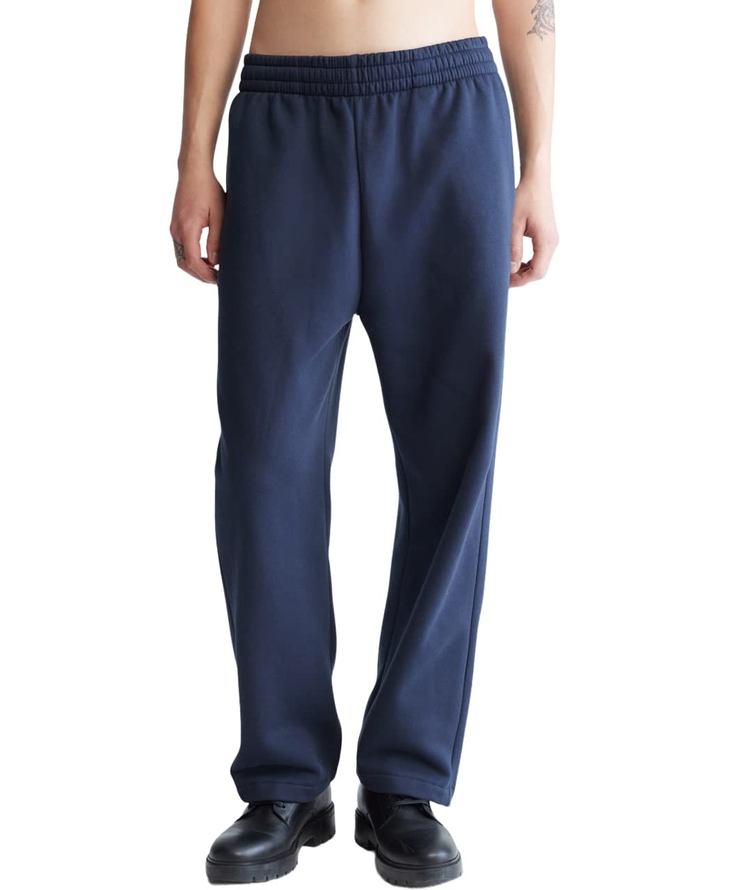 Calvin Klein Men's Fleece Jogger Pants with Logo - Soft Comfortable Lounge Pants for Casual Wear, Gym, and Home Relaxation