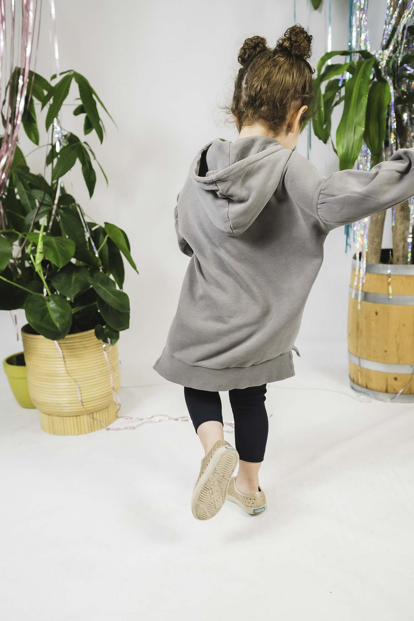 Soft Grey Fleece Dress for Girls - Cozy & Warm Winter Outfit for School, Playdates & Outdoor Adventures