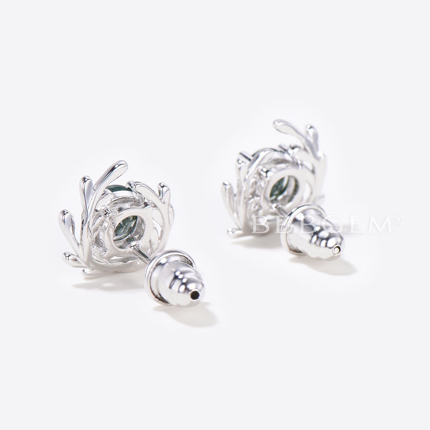 Round Natural Moss Agate Leaf Stud Earrings - 14k White Gold Boho Style Jewelry for Women - Perfect for Everyday Wear, Gift Giving & Boho Fashion
