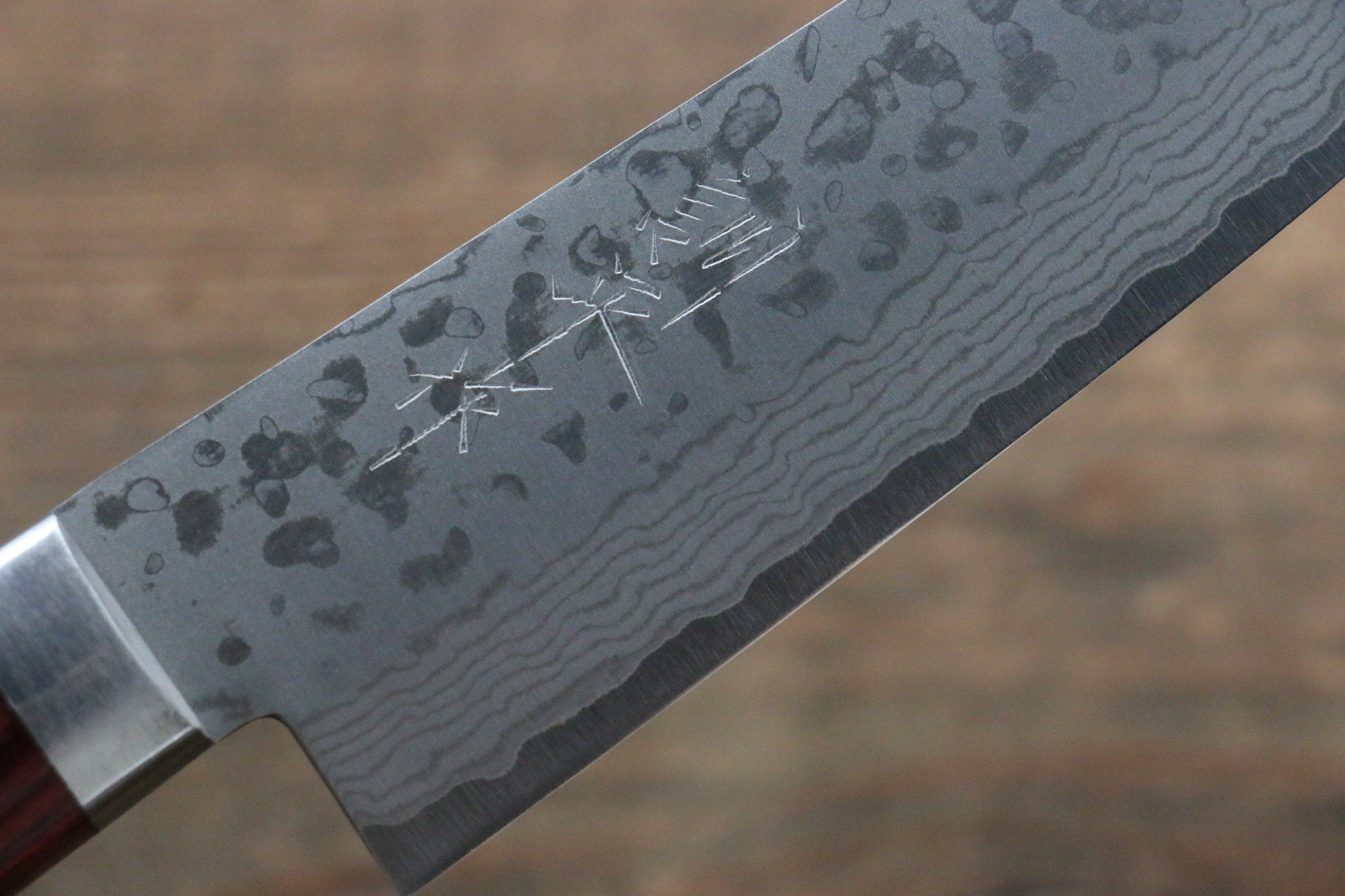 Kunihira Sairyu VG10 Damascus 5.3-inch Santoku Knife with Red Pakkawood Handle - Premium Japanese Kitchen Knife for Slicing, Dicing & Chopping Vegetables, Fruits & Meat