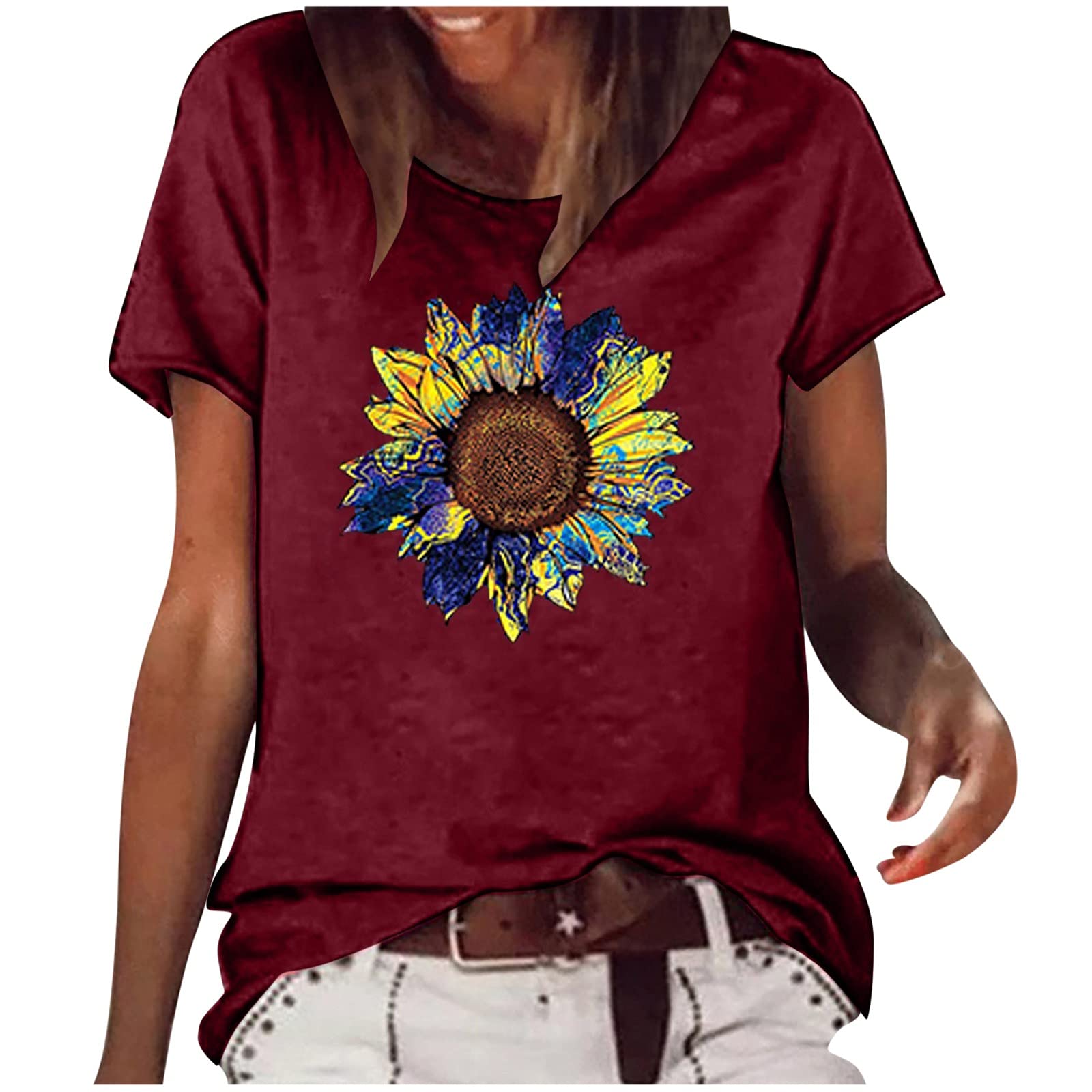 Floral Printed Women's T-Shirts - Crew Neck Casual Basic Tops for Summer | Comfortable & Stylish Going Out Tops for Women | Perfect for Beach Outings, Date Nights & Casual Wear