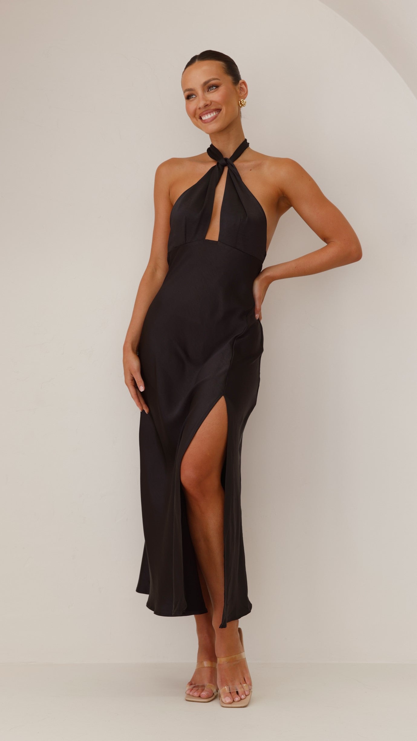 Amalia Maxi Dress in Black - Elegant Long Flowy Dress for Women - Perfect for Summer, Beach, and Evening Events