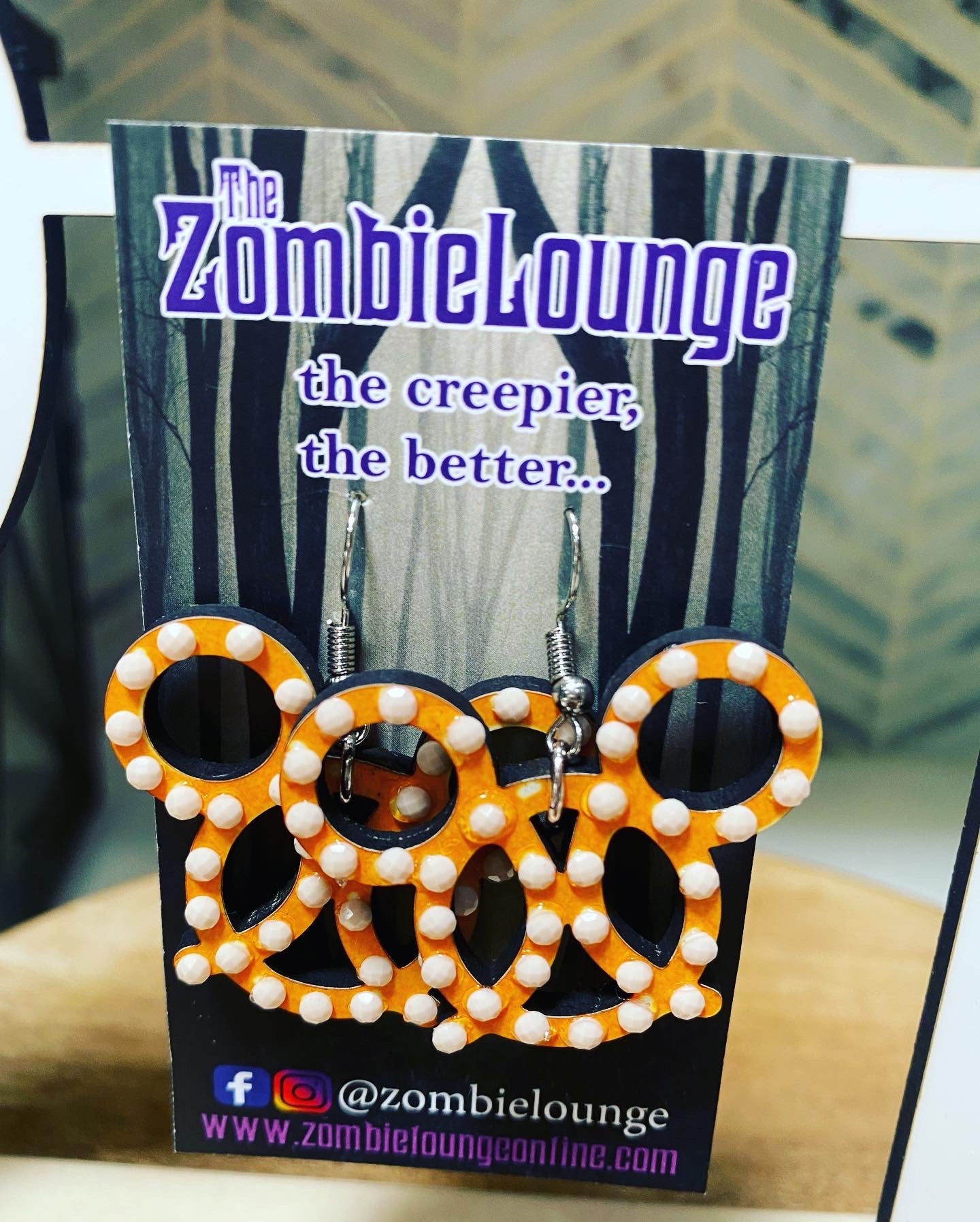 Unique Mouse Pretzel Earrings - Fun & Whimsical Dangle Earrings for Women | Perfect for Costume Parties, Cosplay & Everyday Wear