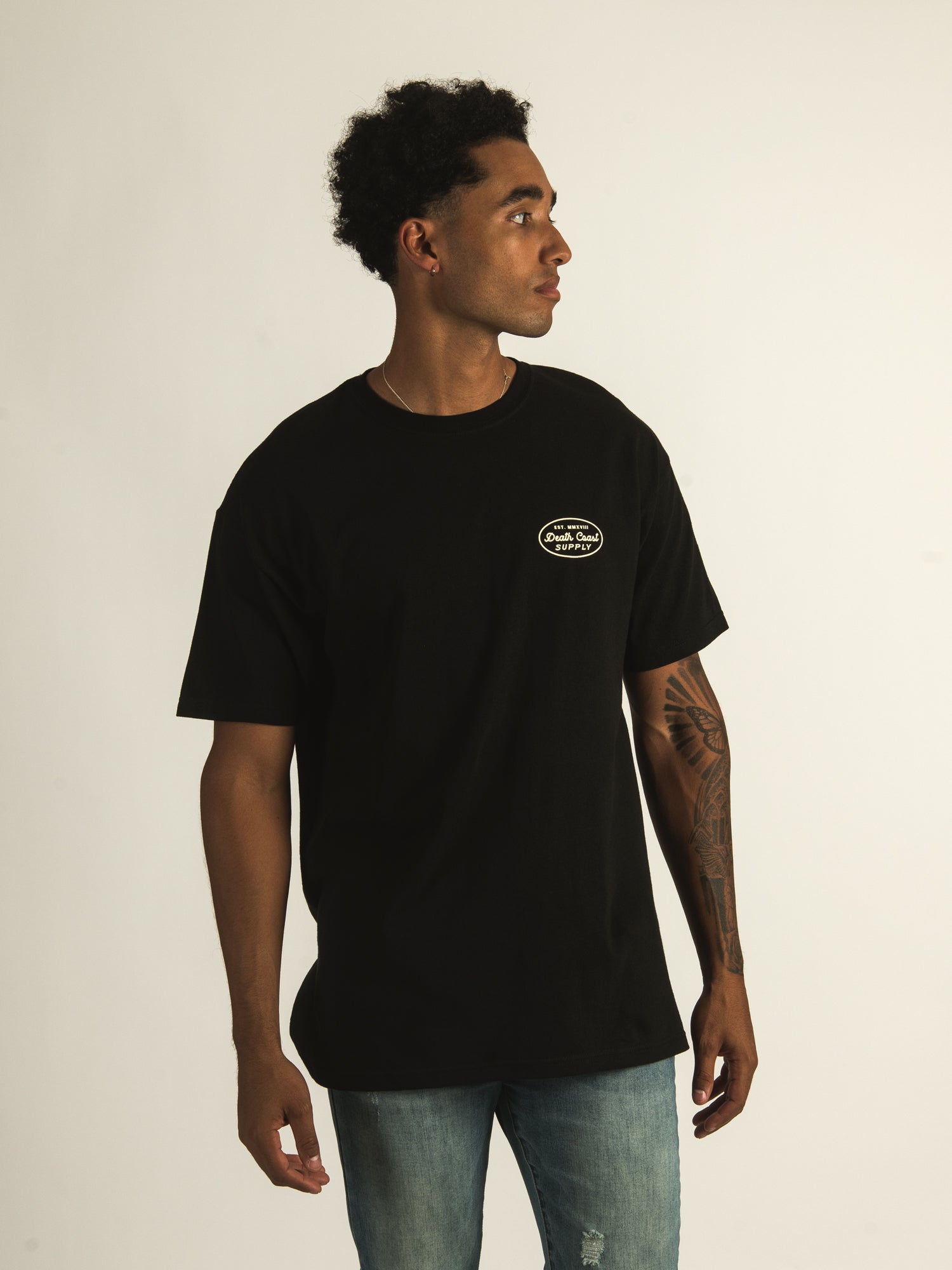 Death Coast Supply Dice T-Shirt - Stylish Graphic Tee for Men & Women - Perfect for Gaming, Parties, and Casual Wear