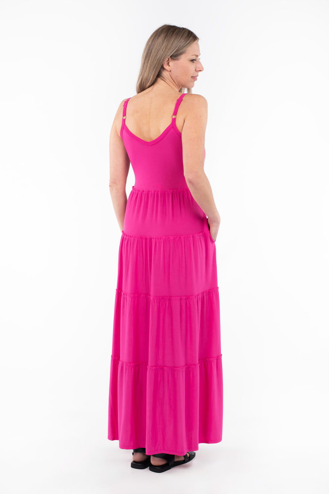 Stylish Summer Tiered Dress for Women - Flowy Boho Maxi Dress with Pockets - Perfect for Beach, Vacation & Casual Outings