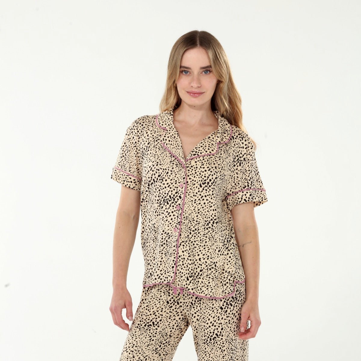 All American Cotton Pajama Set with Natural Animal Print - Cozy Sleepwear for Women & Men, Perfect for Lounging at Home or Gift Giving