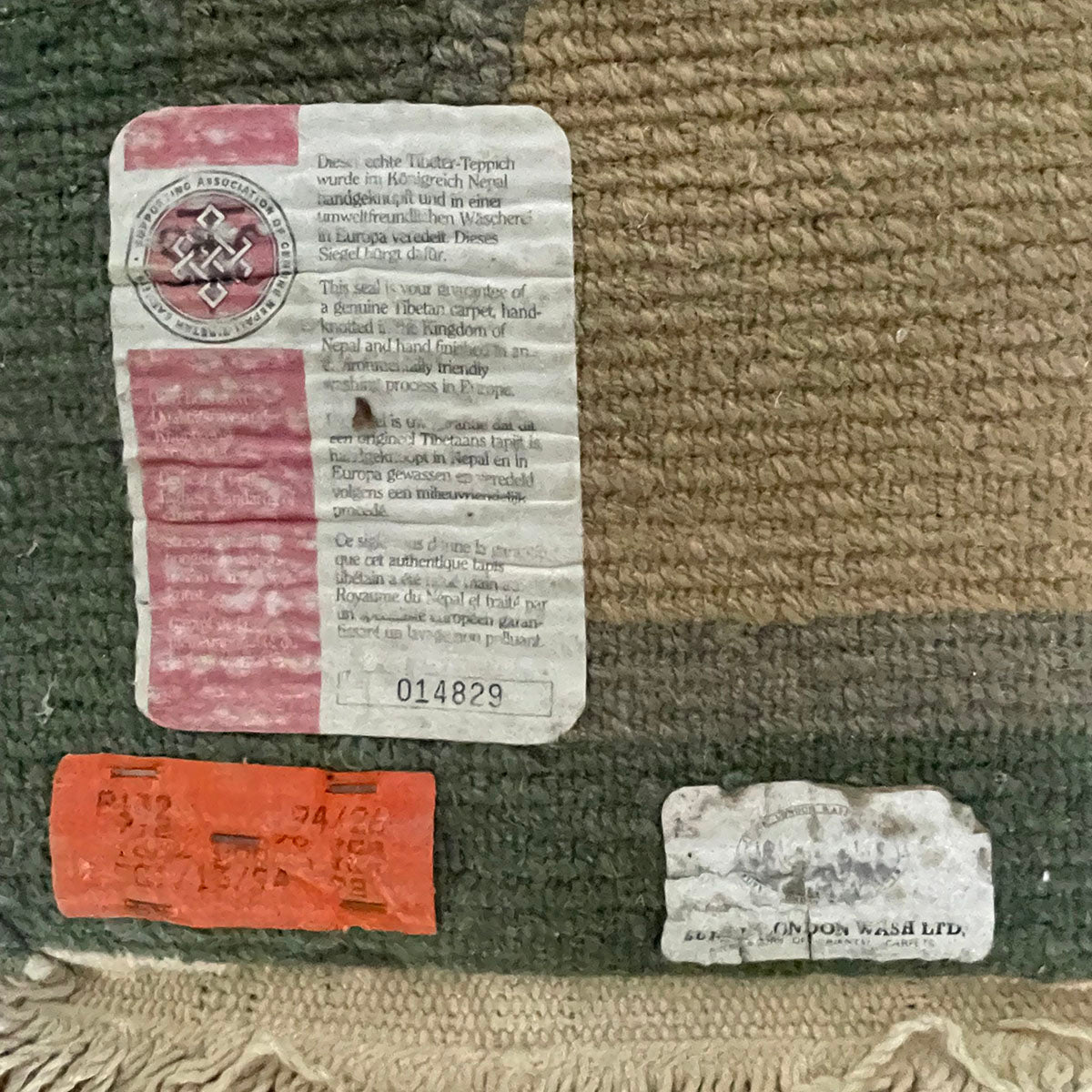 Stylish Sea Green & Brown Area Rug - Soft & Durable for Living Room, Bedroom, or Office Decor