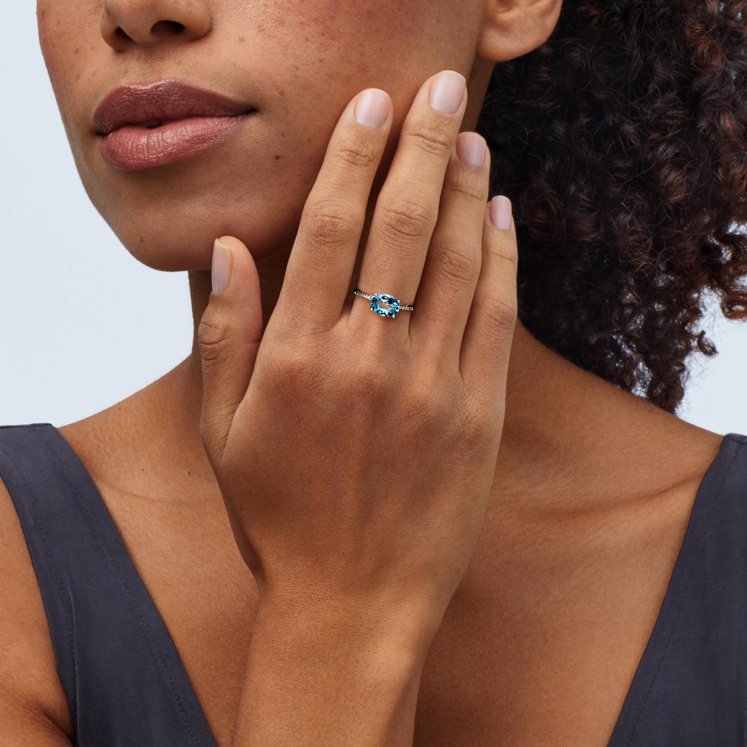 10K Gold Oval Ring with Diamond Accents - Elegant Women's Wedding Band, Anniversary Gift & Everyday Jewelry for Special Occasions