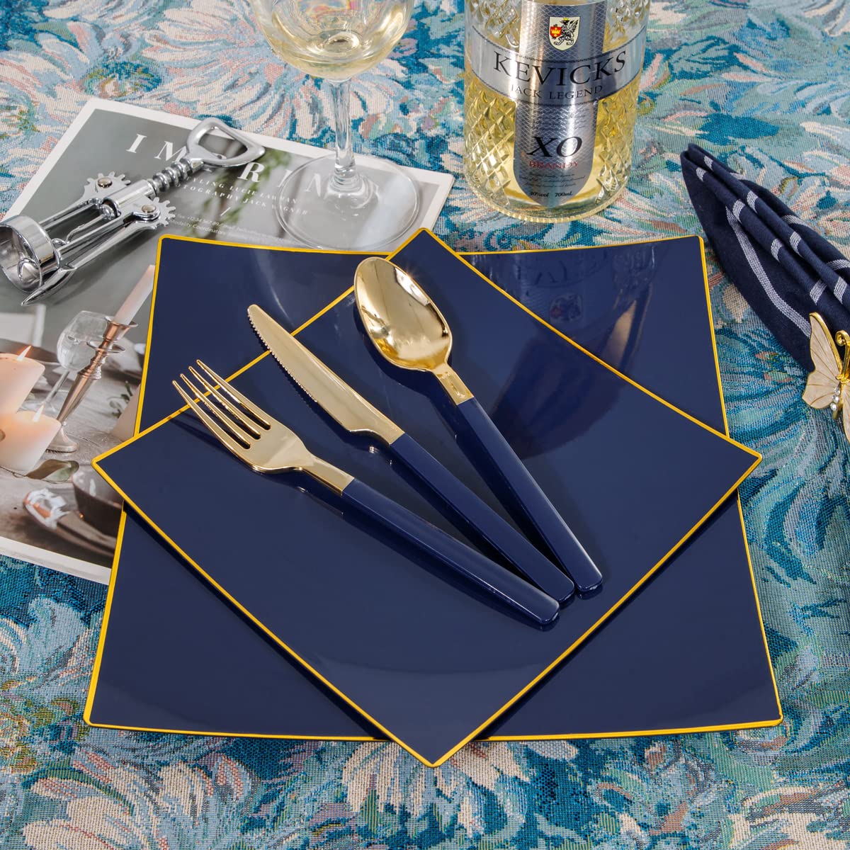 140-Piece Blue Plastic Dinnerware Set - Disposable Gold Square Plates, 20 Dinner Plates, 20 Dessert Plates, 20 Knives, 20 Forks, 20 Spoons, 20 Napkins & 20 Cups - Elegant Tableware for Weddings, Parties & Outdoor Events