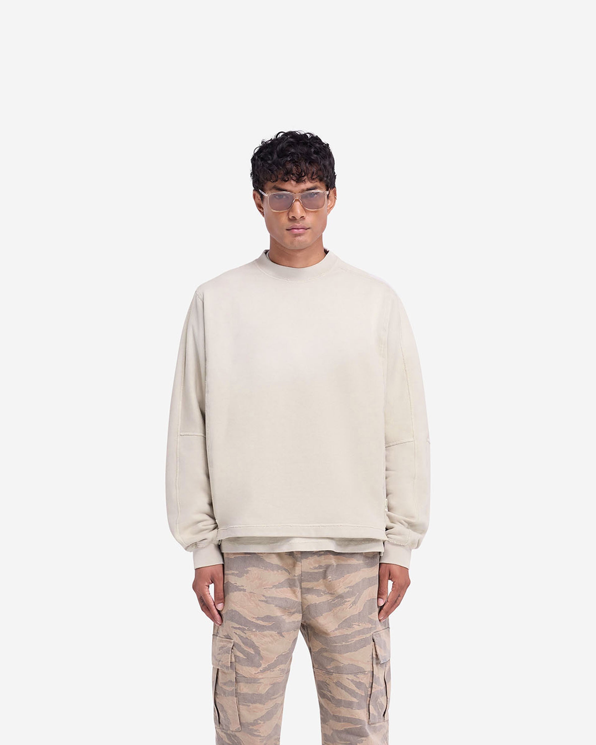Stepped Hem Sweatshirt in Oat - Trendy Oversized Pullover for Women | Perfect for Casual Outfits, Streetwear & Loungewear