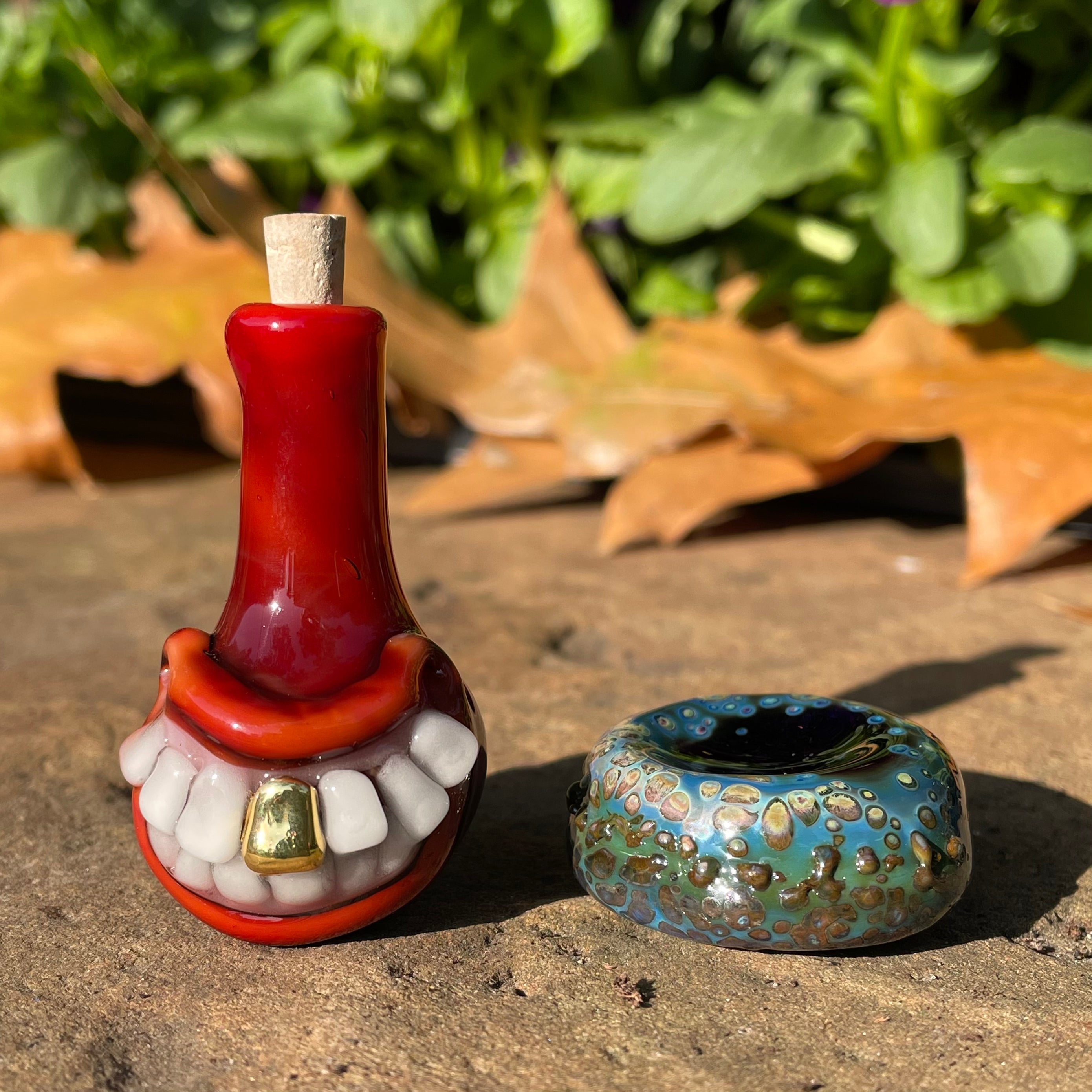 Red Smiling Glass Cork Bottle - Decorative Wine Bottle Stopper for Parties, Gifts & Home Bar Accessories