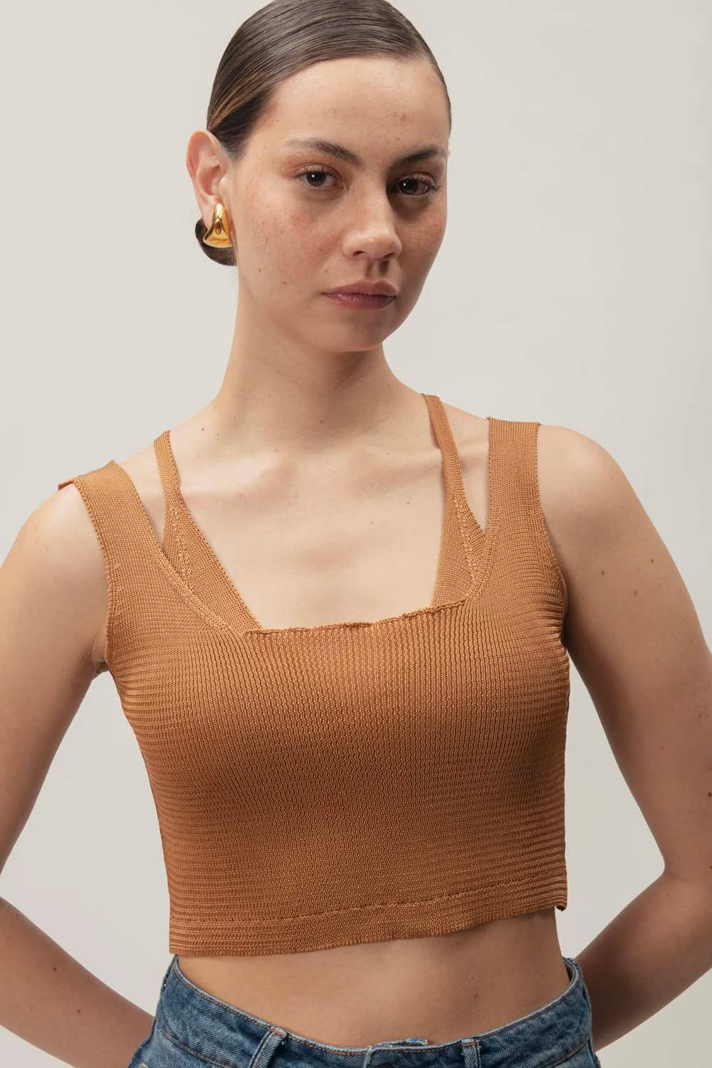 Alani Top Aureo - Women's Fashion Blouse for Casual & Office Wear | Elegant & Comfortable Daily Outfit