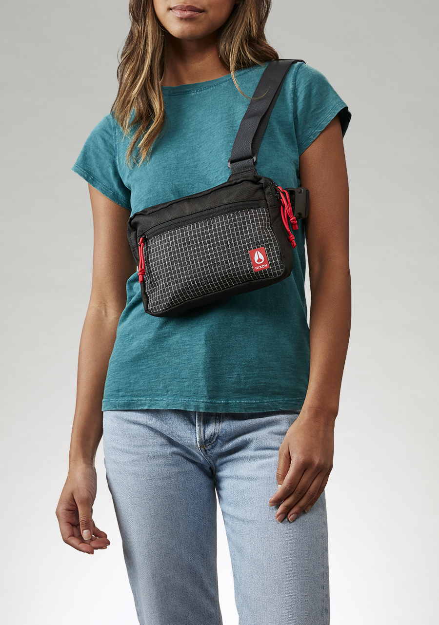 Bandit Bag - Durable & Stylish Crossbody Sling Bag for Men & Women | Water-Resistant Travel & Gym Essentials Carrier (Black/Red) | Perfect for Outdoor Adventures, Work Commute & Daily Use