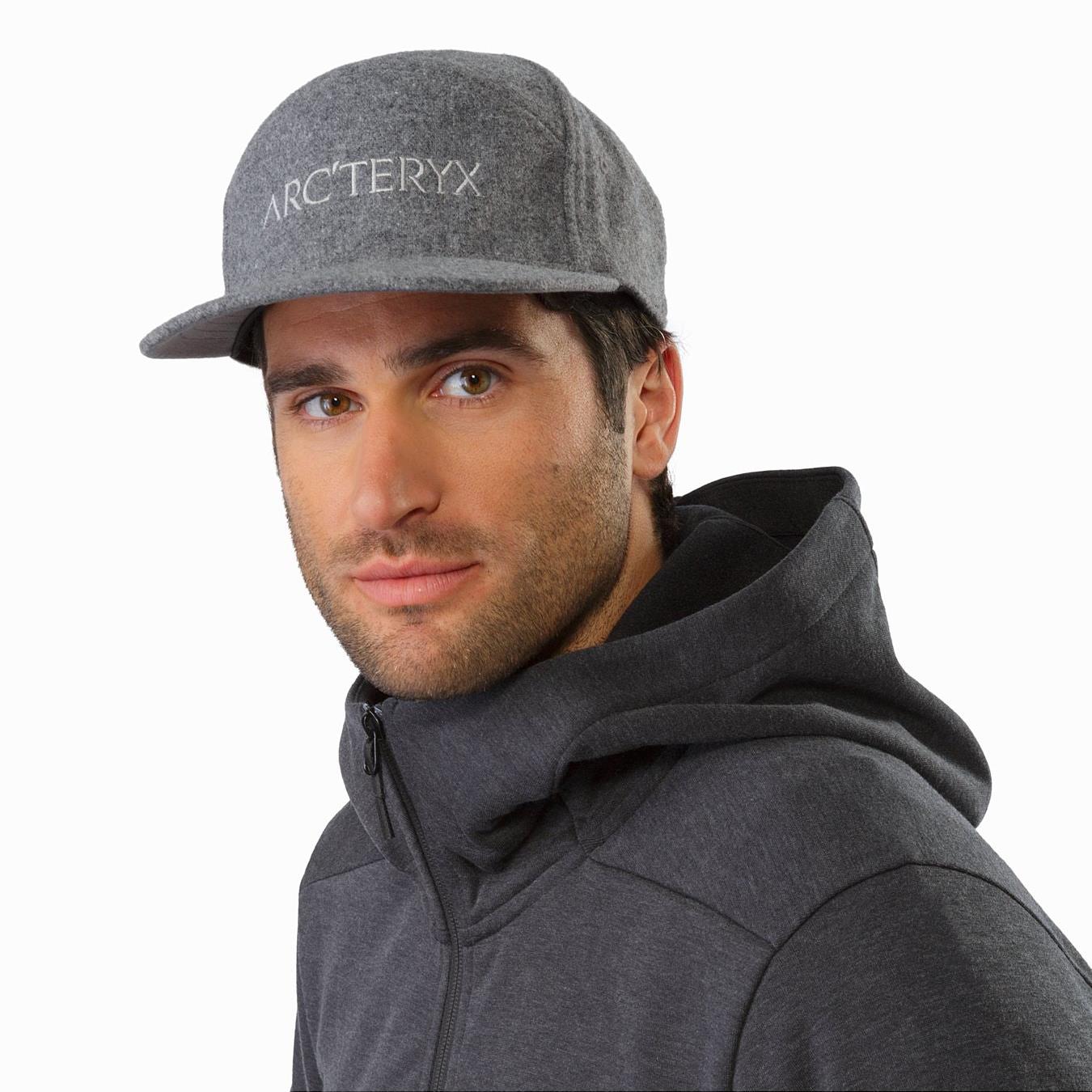 7 Panel Wool Cap - Heather Grey Beanie for Men & Women - Warm Winter Hat for Outdoor Activities, Hiking, and Casual Wear