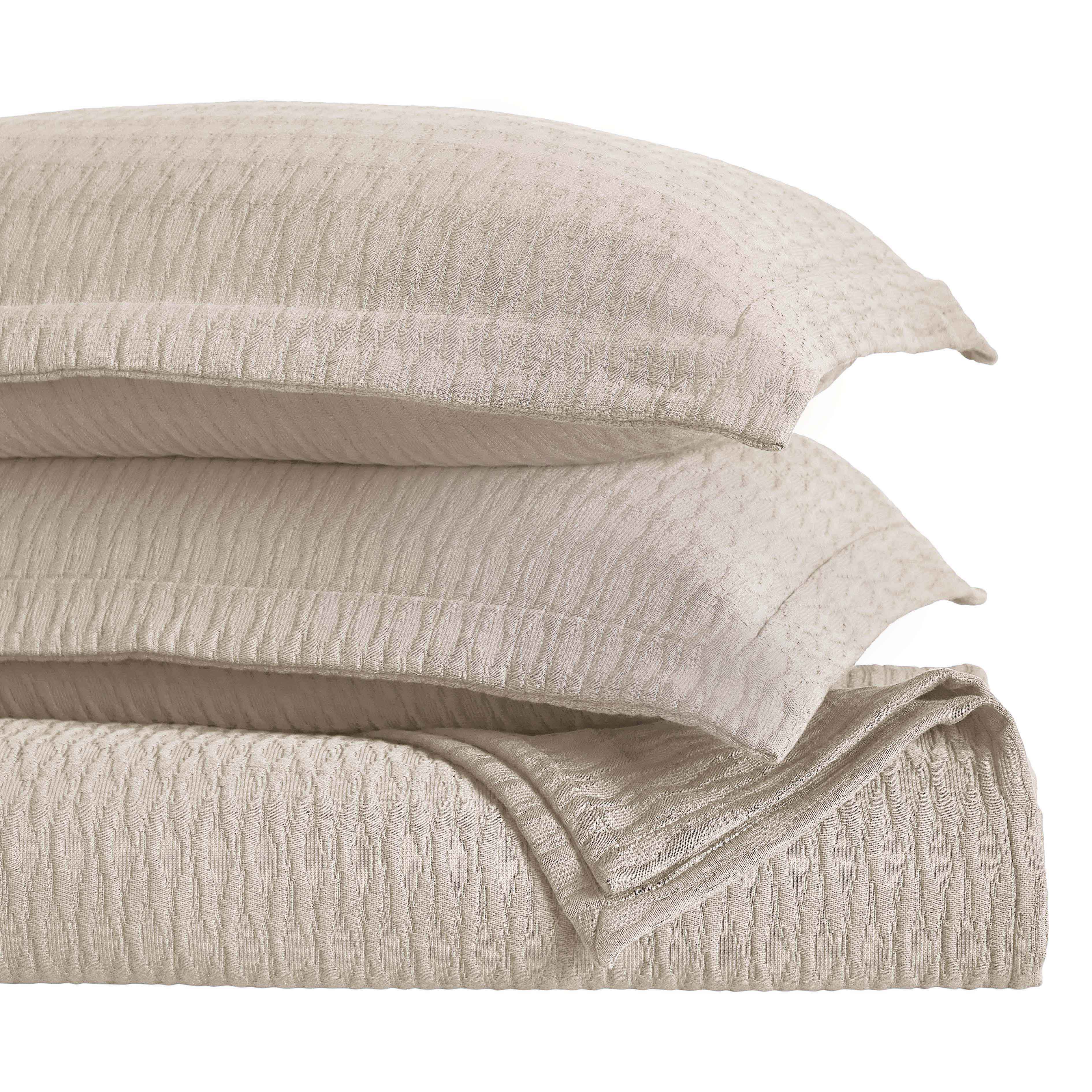 Calvert Cotton Medium Weight Geometric Matelasse Bedspread Set - Queen Size Luxury Bedding for Modern Bedrooms | Perfect for Master Bedroom, Guest Room & Dorm Decor